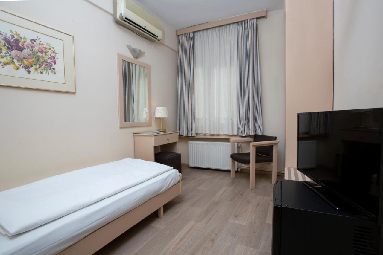 Single Room Interior View,1620201848:JPEG