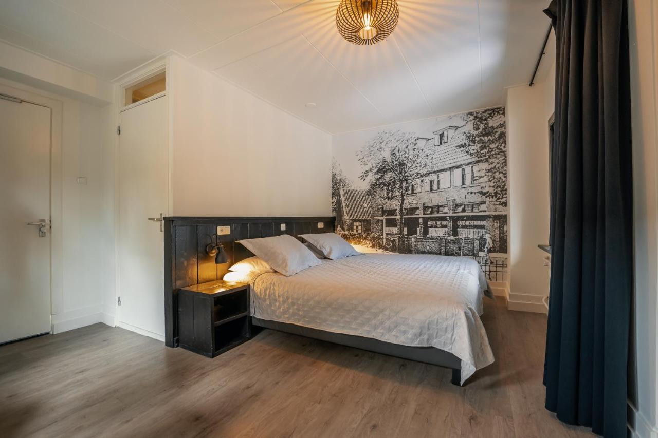 Double Room,1369905158:JPEG