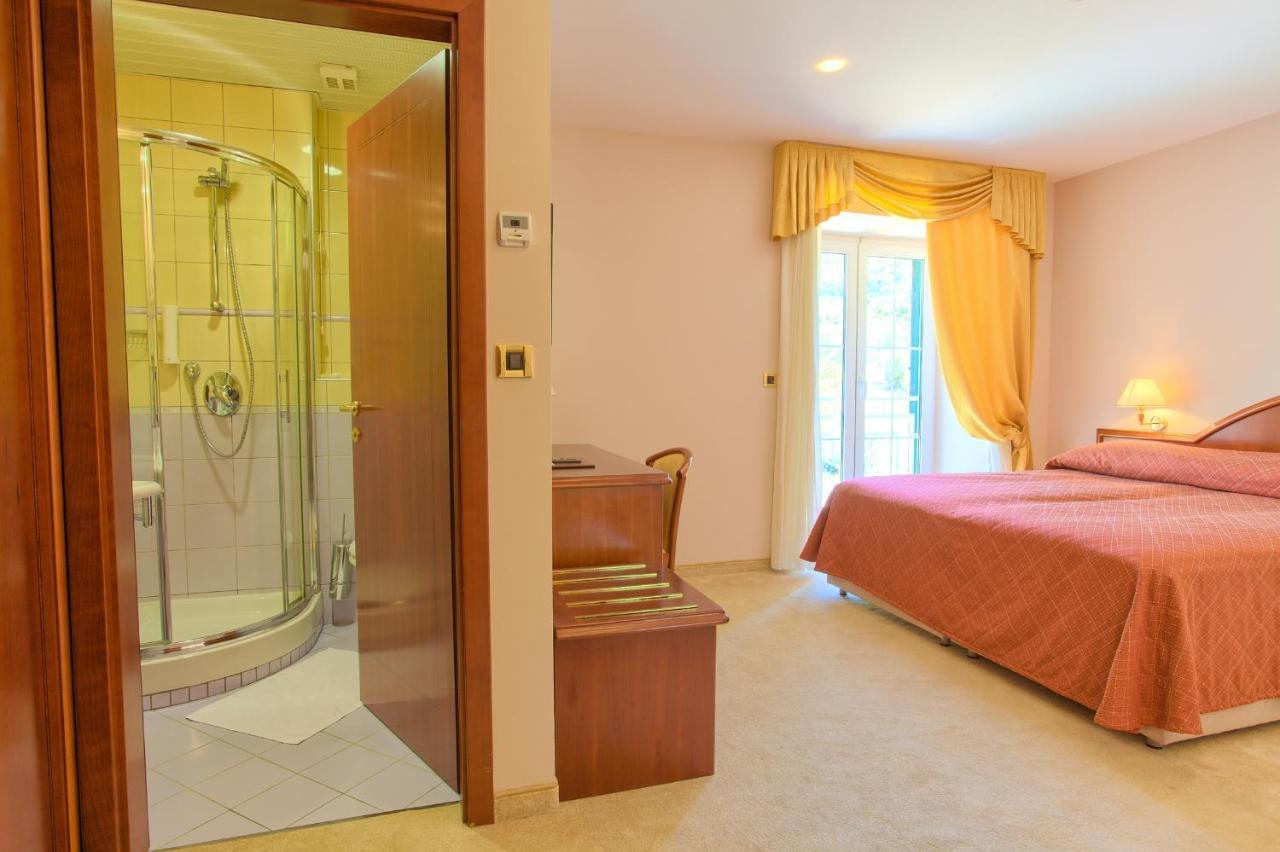 Double Room Park Side
