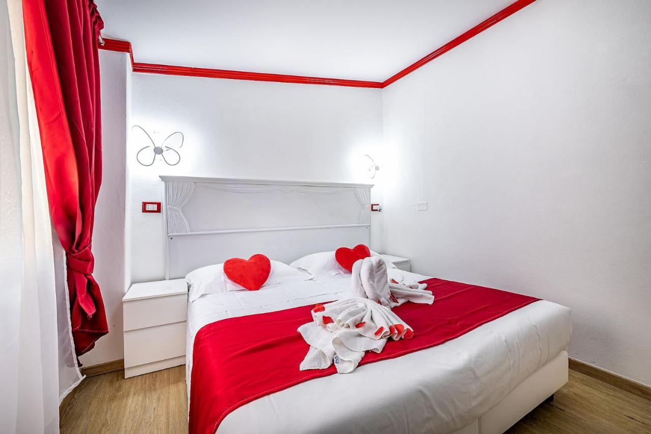 Standard Double Room,1402934465:JPEG