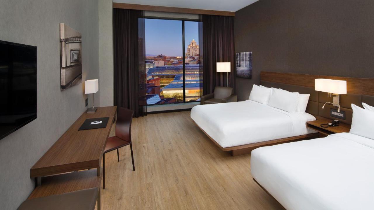 Two Queen Beds room,1404682157:JPEG