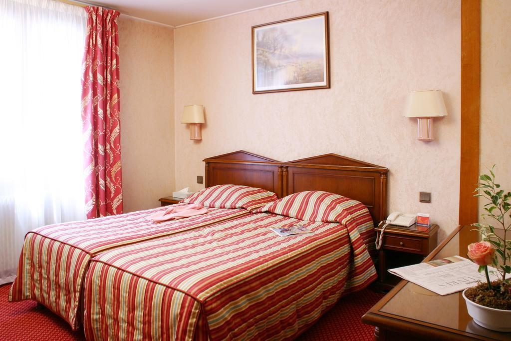 Standard Twin Room,1279149547:JPEG