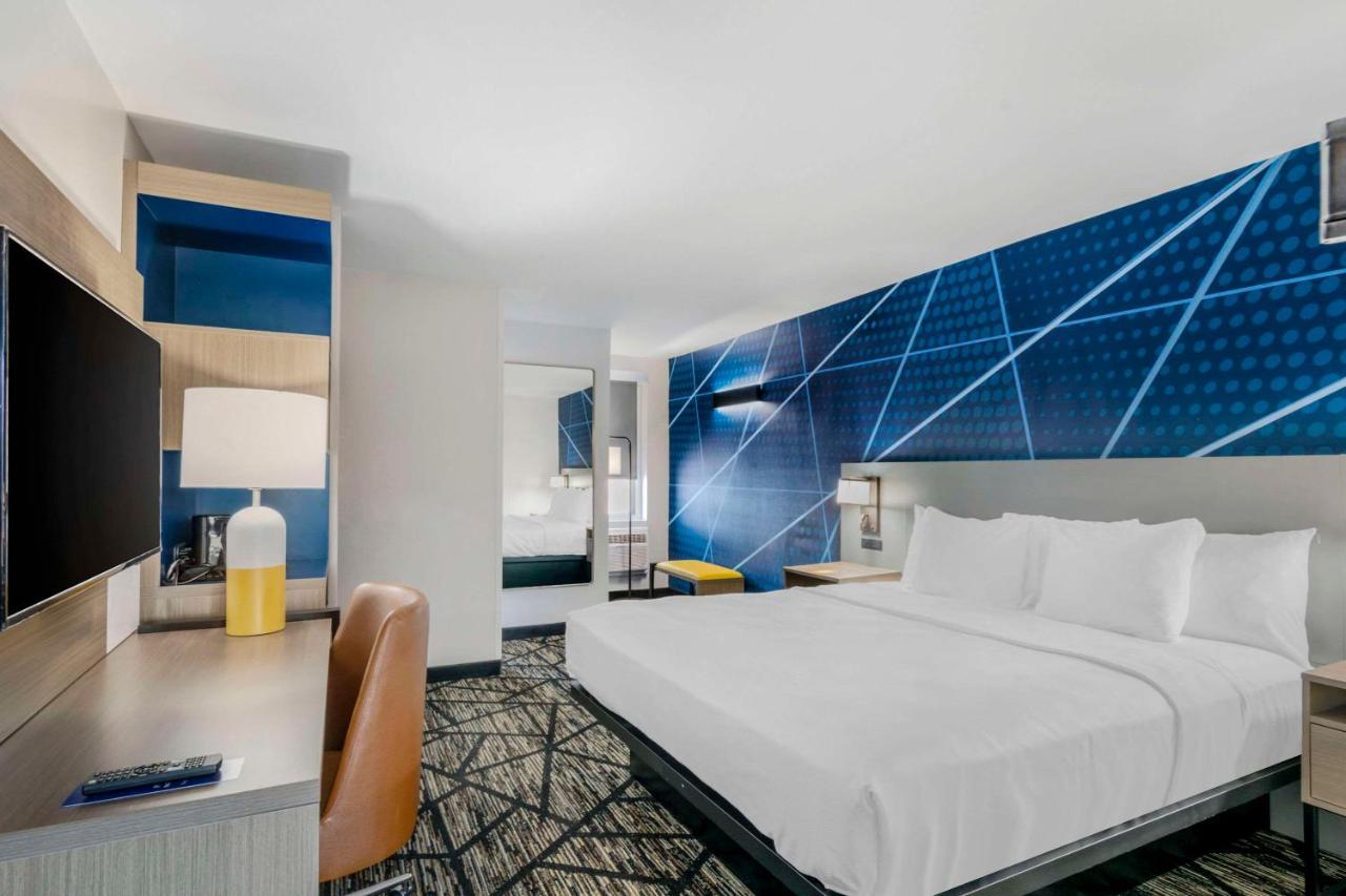 Suite Lit King-Size avec Canapé-Lit - Non-Fumeurs