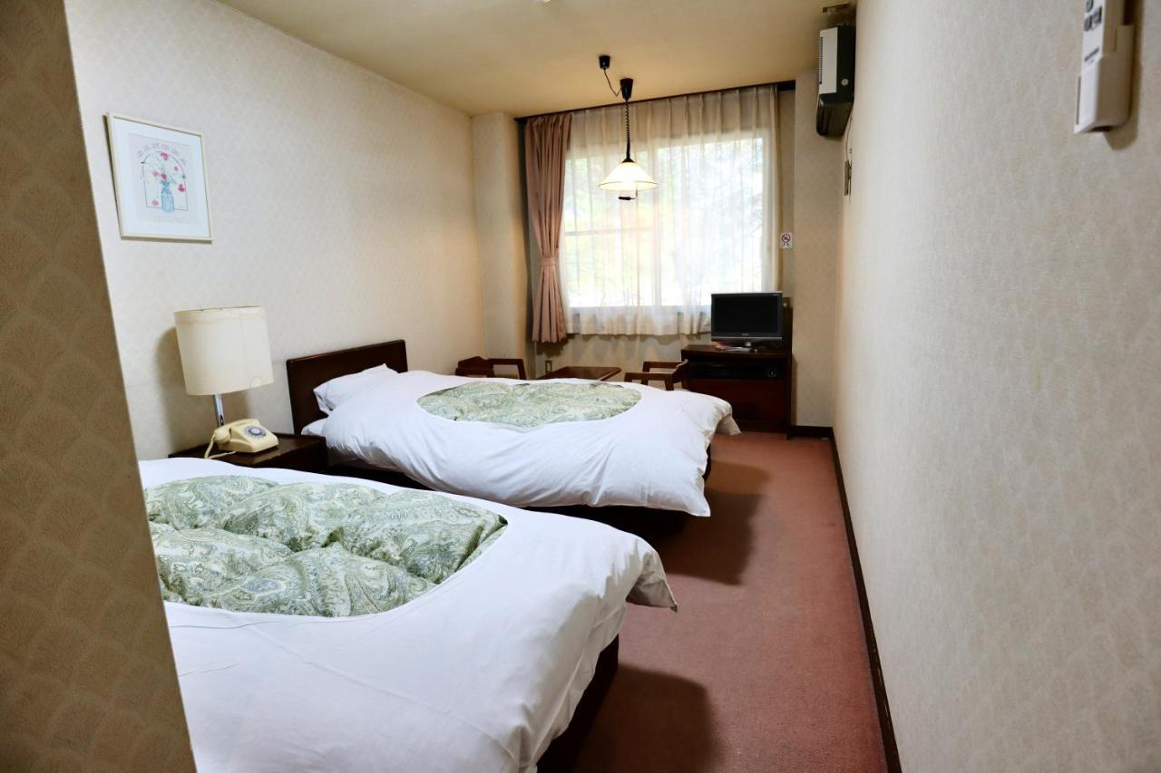 Twin Room Bathroom