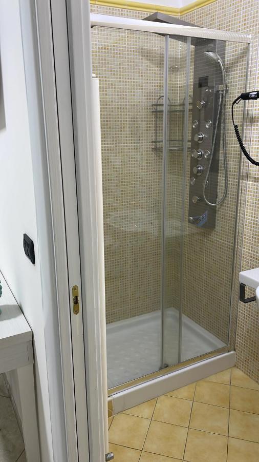 Standard Double Room,1420856898:JPEG