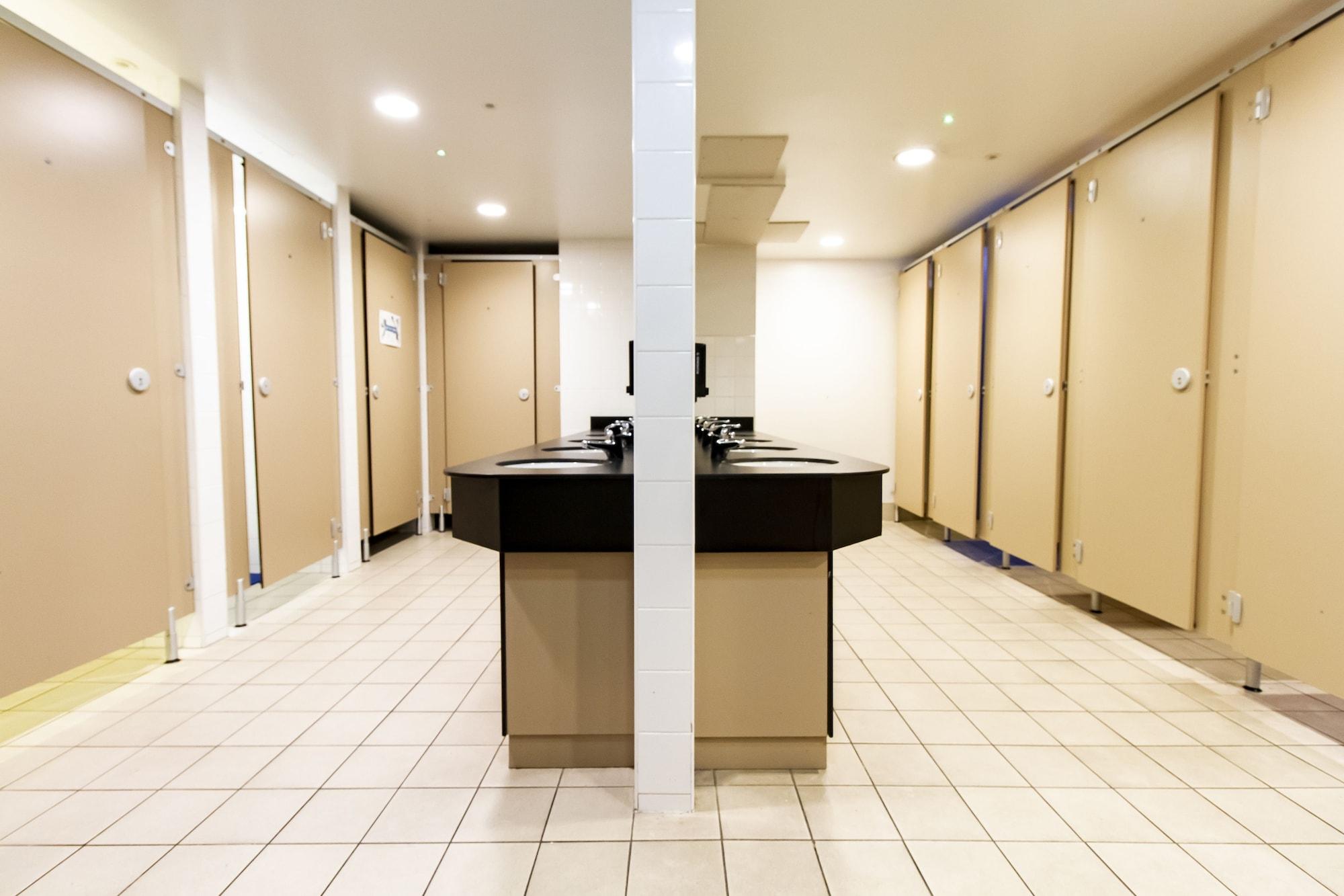 Private 4-bed Room