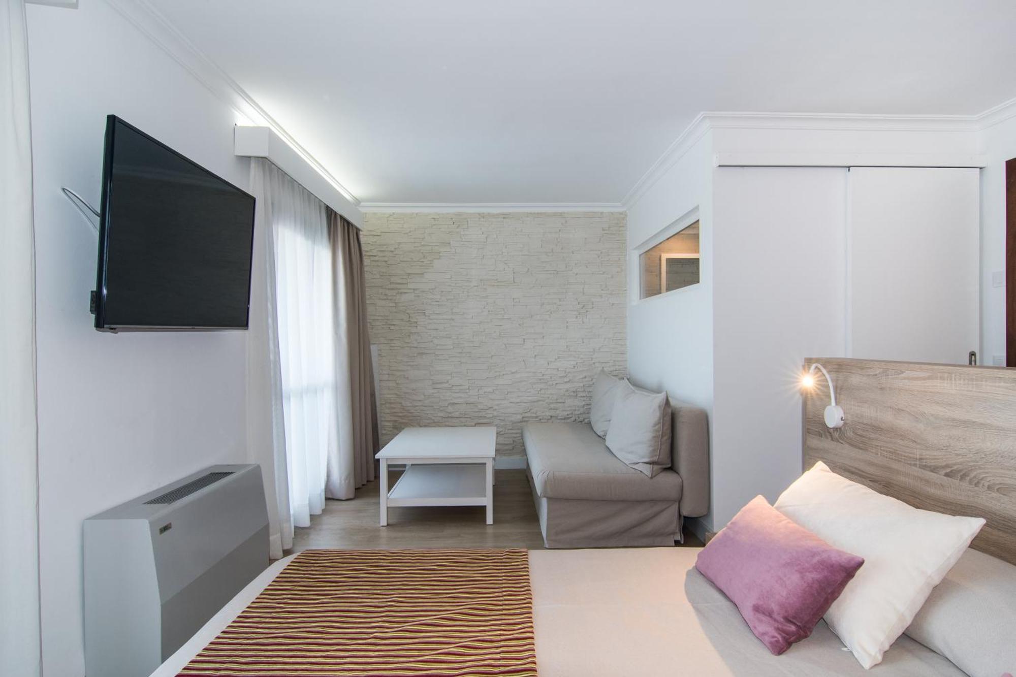 Junior Suite Sea View,1472075815:JPEG