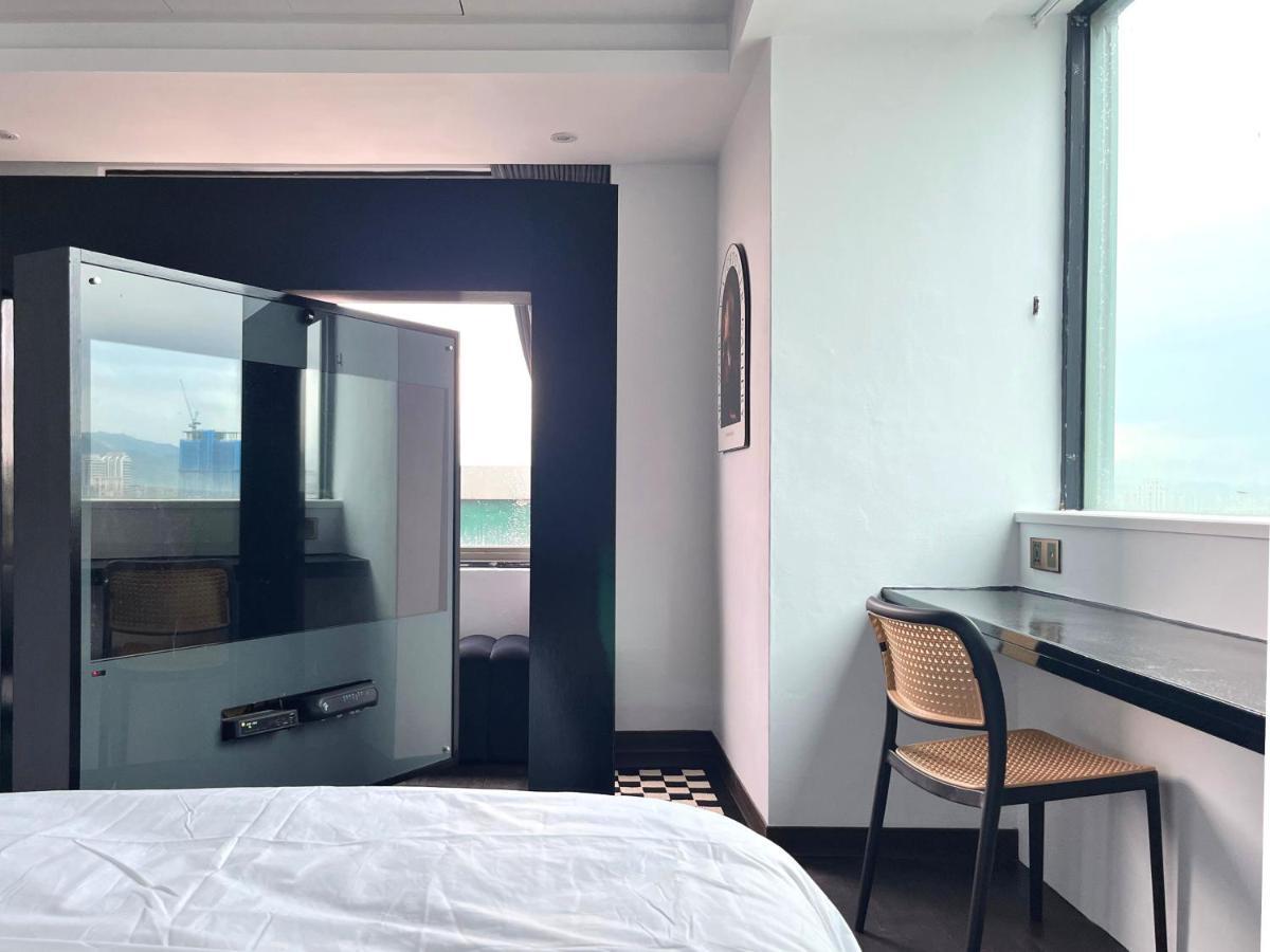 Deluxe Double Room River View