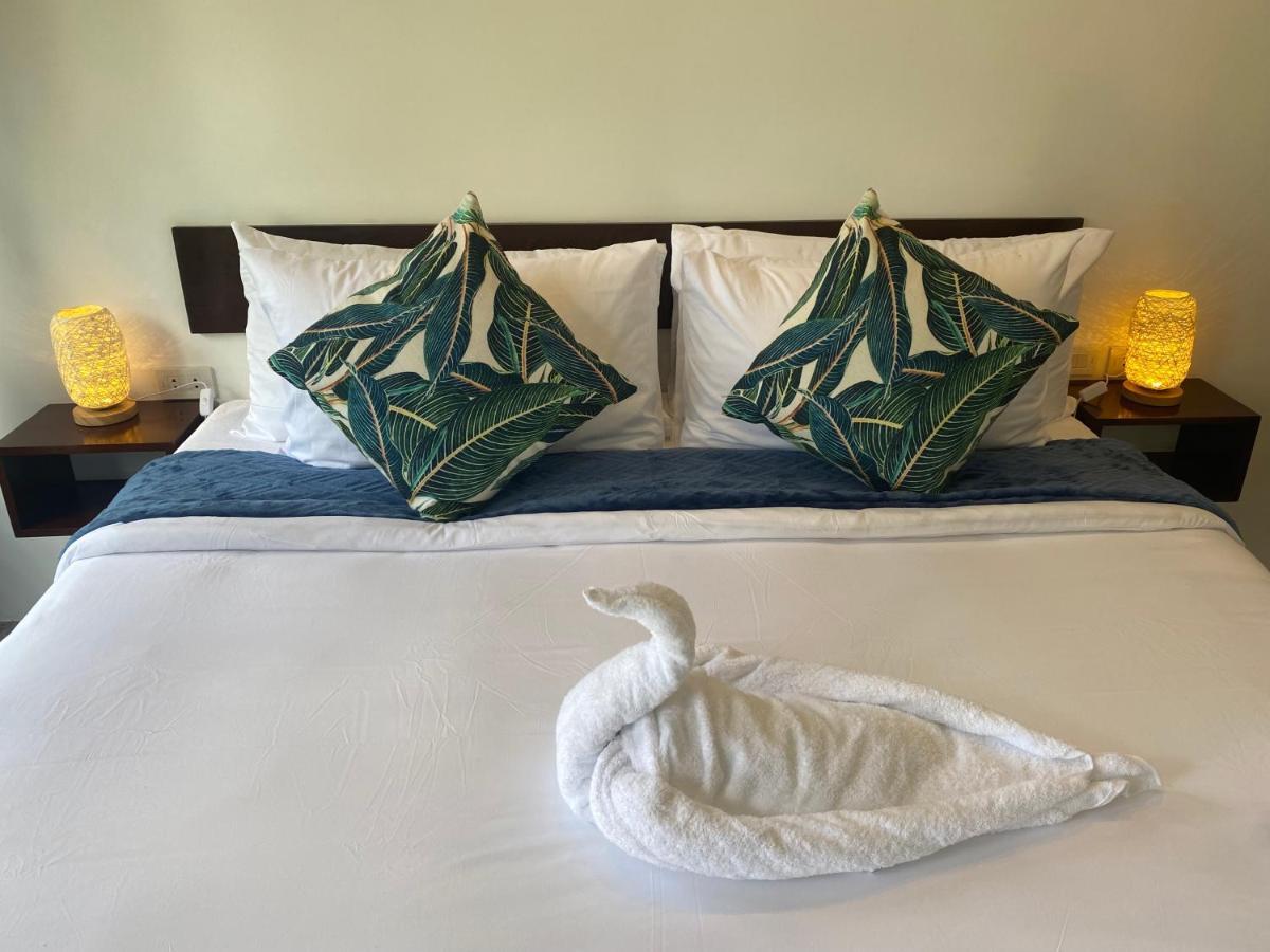 King Room Garden View