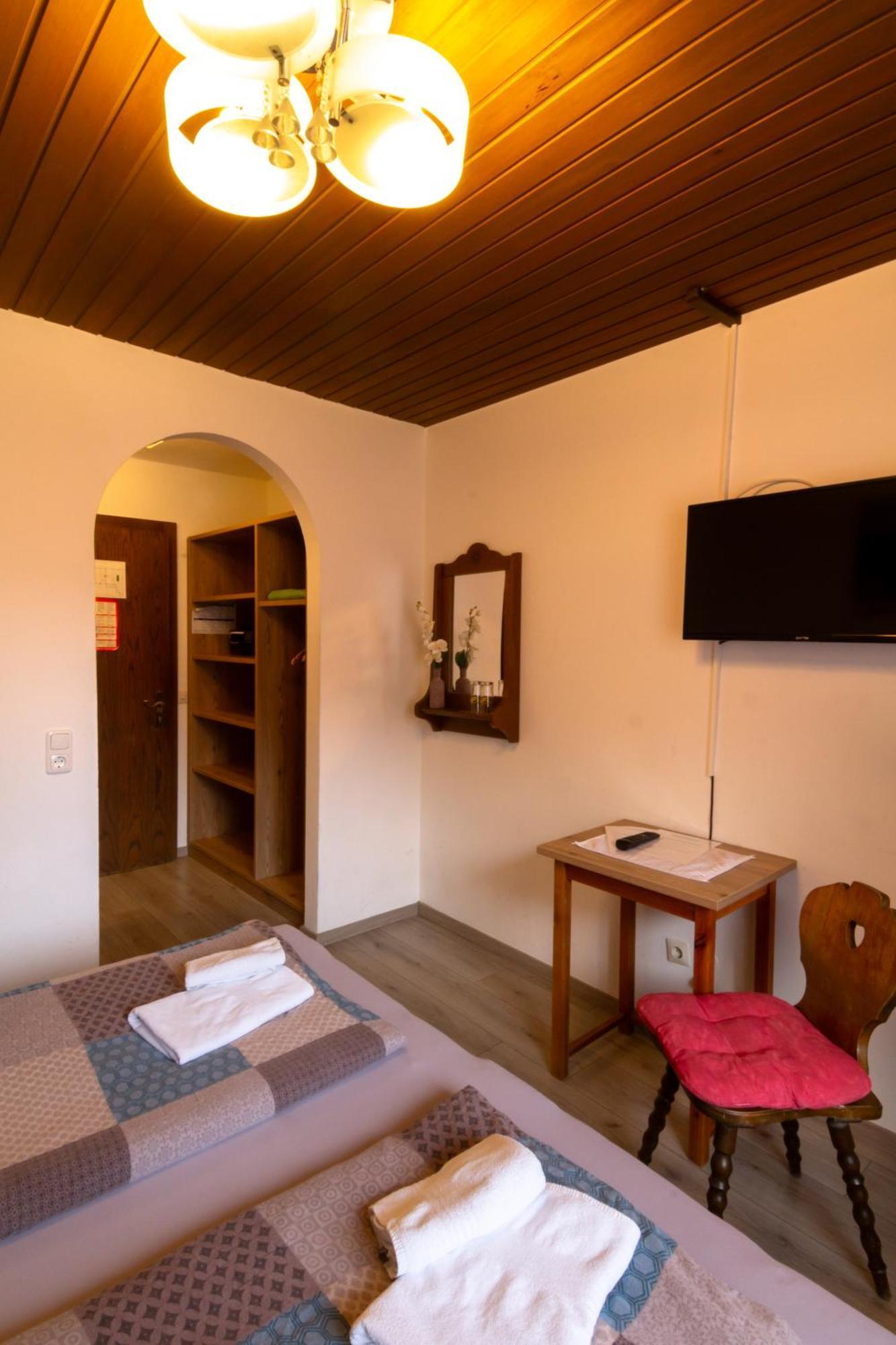 Standard Double Room,1501544062:JPEG
