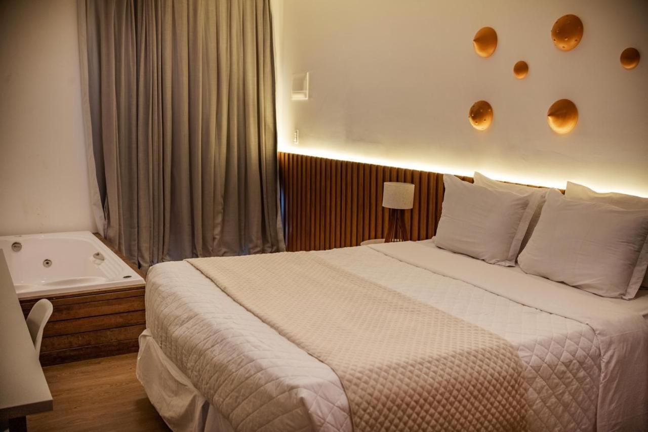 Quarto Duplo Deluxe com Banheira