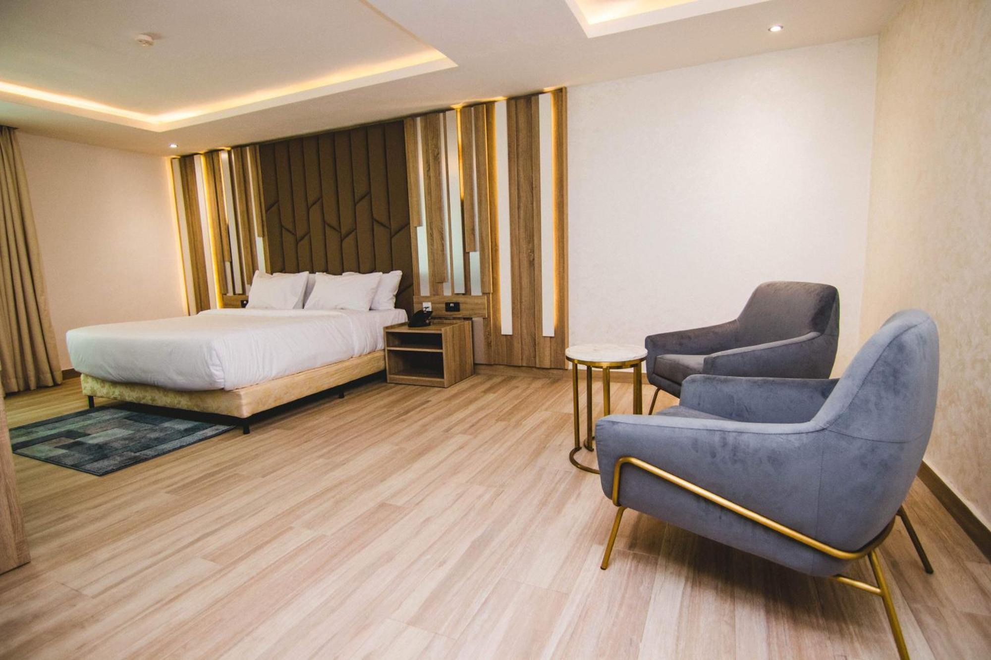Superior Suite