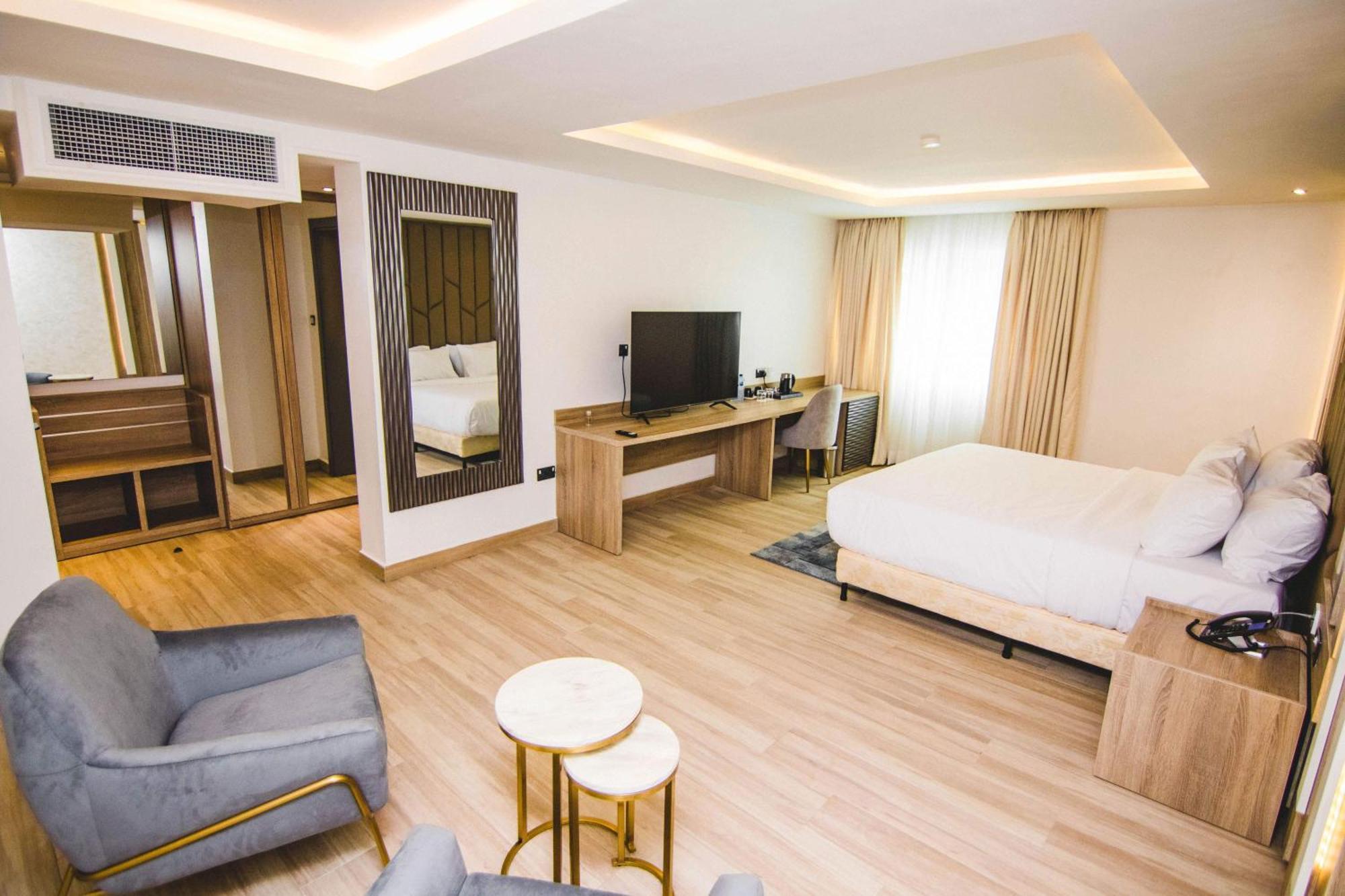 Superior Suite
