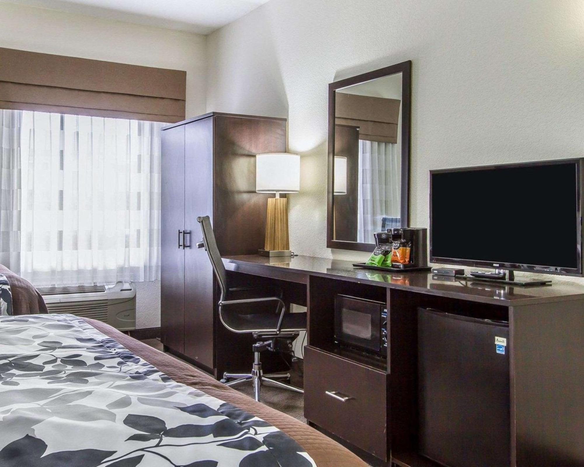 Double Room Two Double Beds Non-Smoking