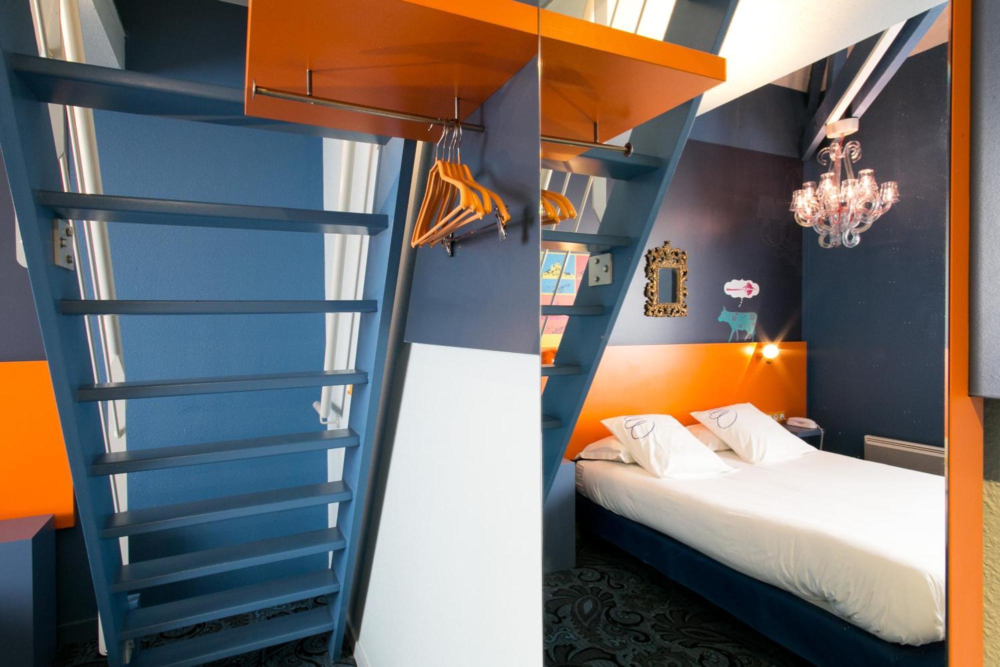 Quadruple mezzanine