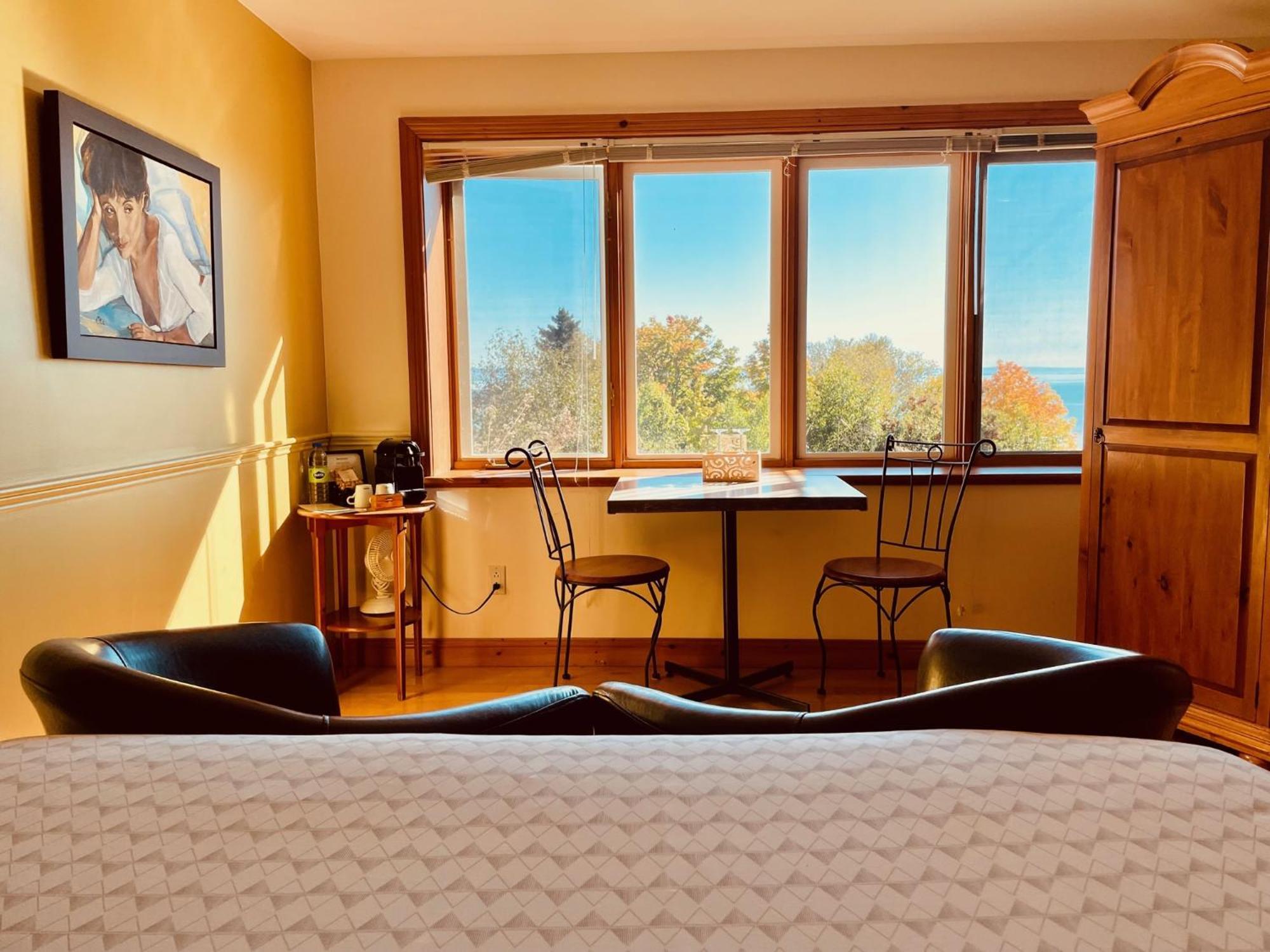 Superior Queen Room,1722933874:JPEG