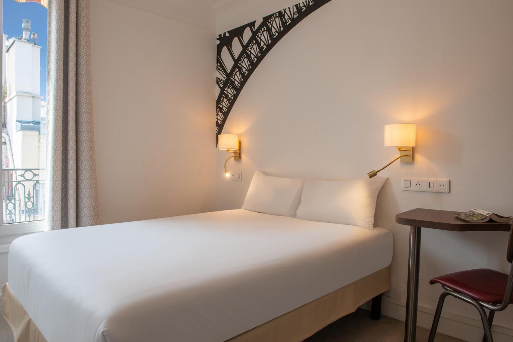 Small Double Room,1541462791:JPEG