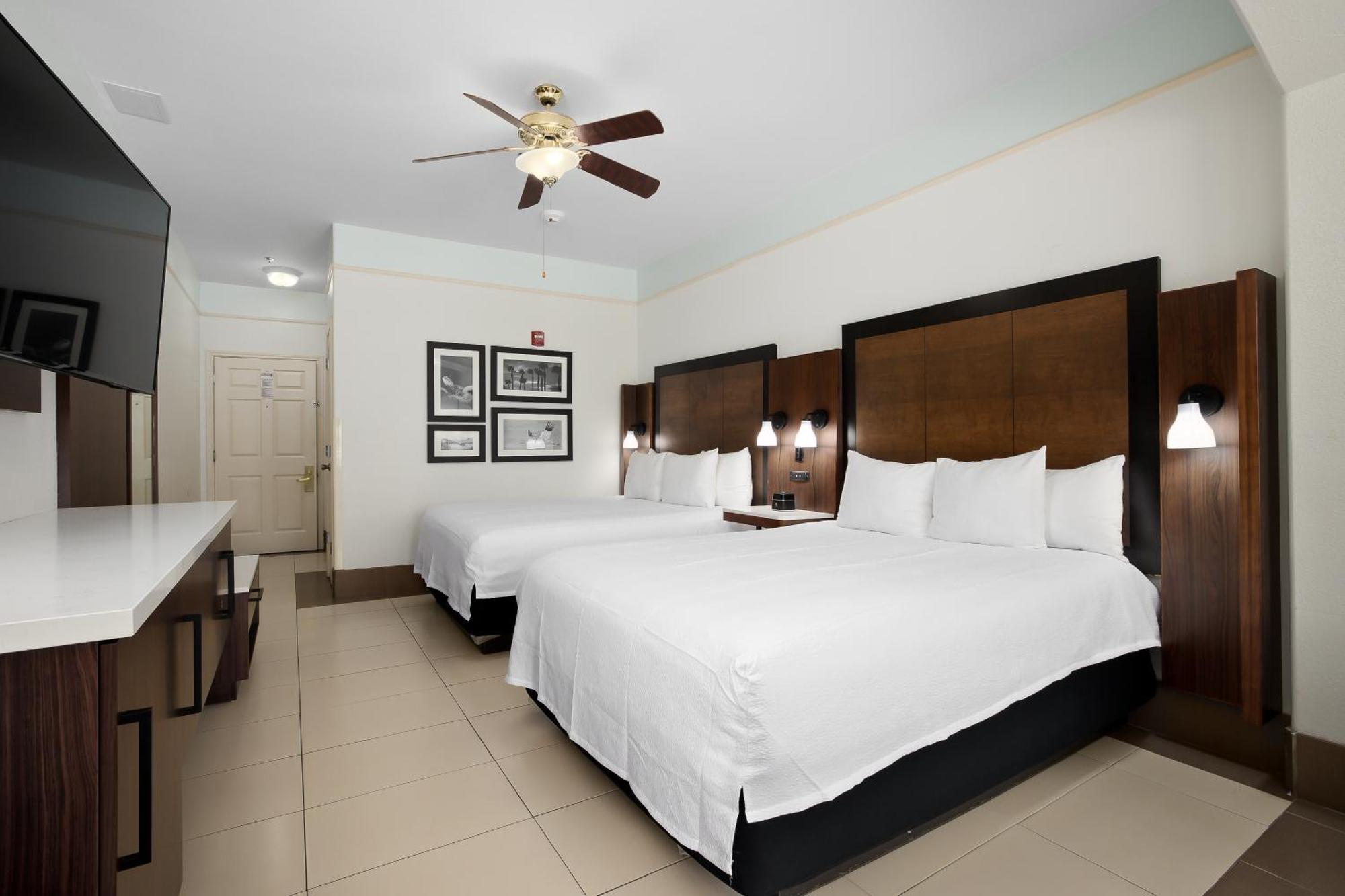 Deluxe Double Room Side Sea View