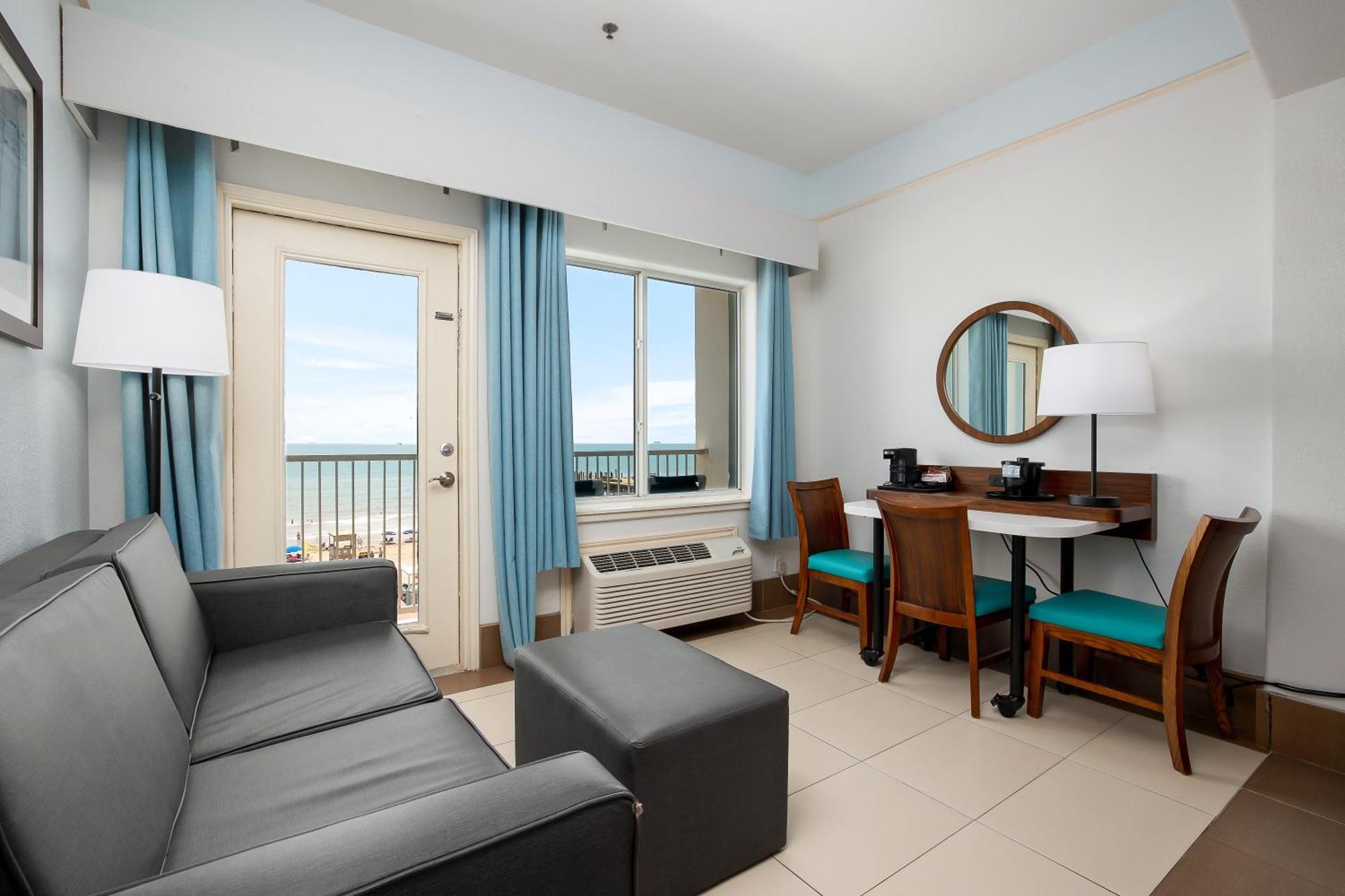Deluxe Double Room Side Sea View