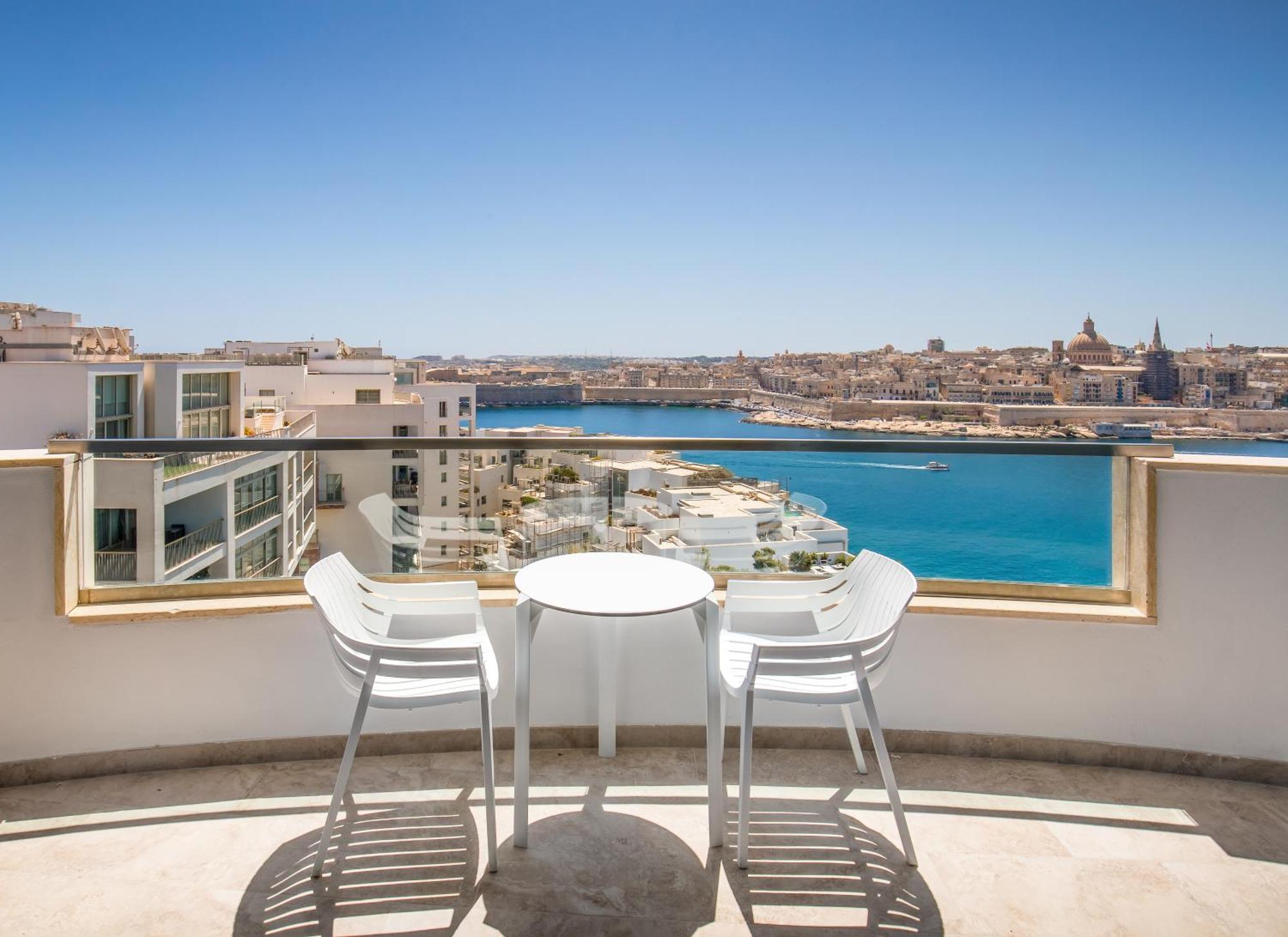 Superior Double or Twin Room Sea View