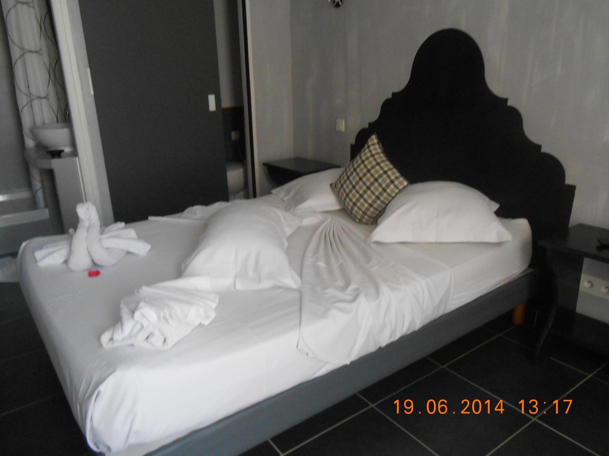 Double Room,1546672654:JPEG