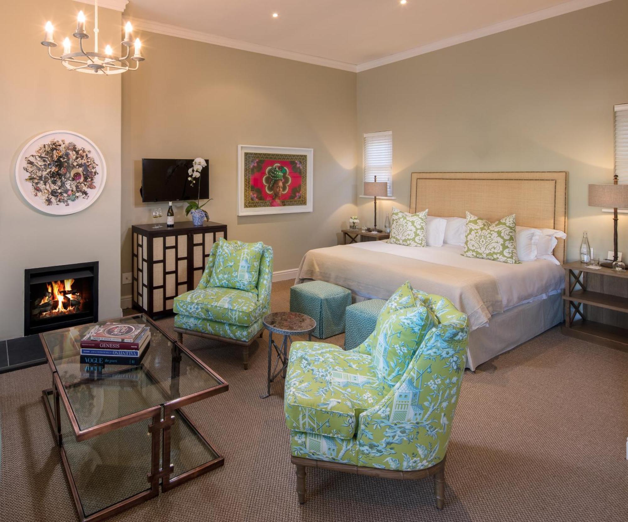 Auberge Room