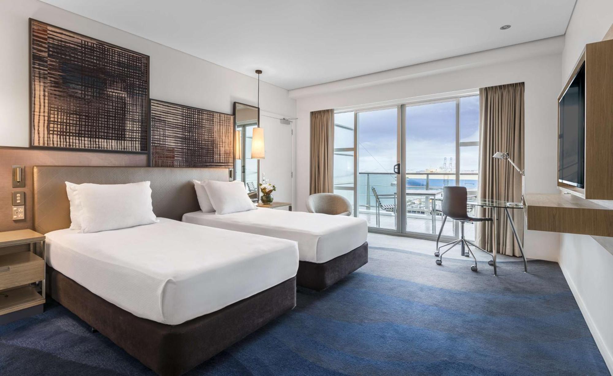 Deluxe Twin Room Harbour View,1547463901:JPEG