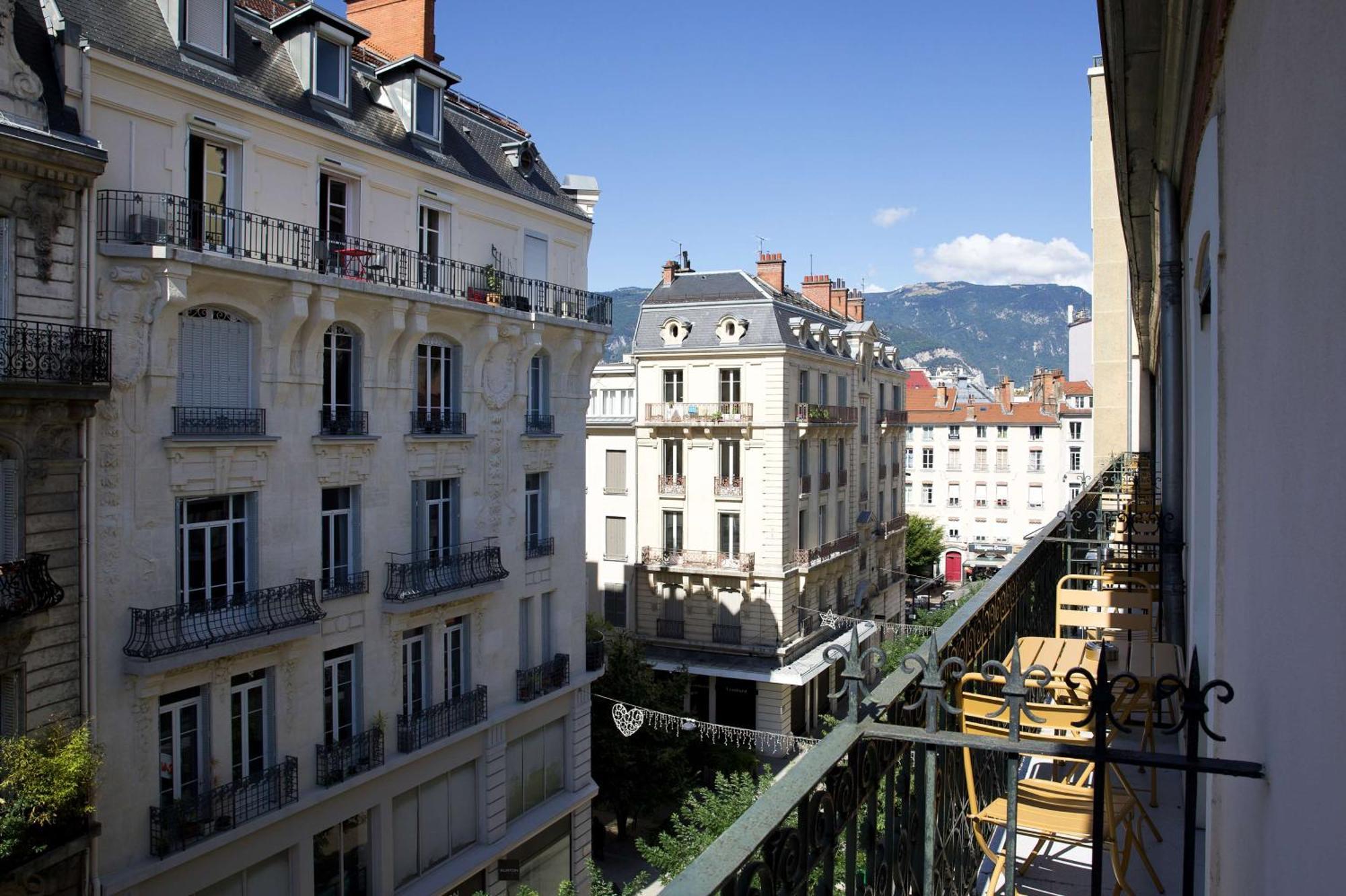 Prestige King Room Balcony