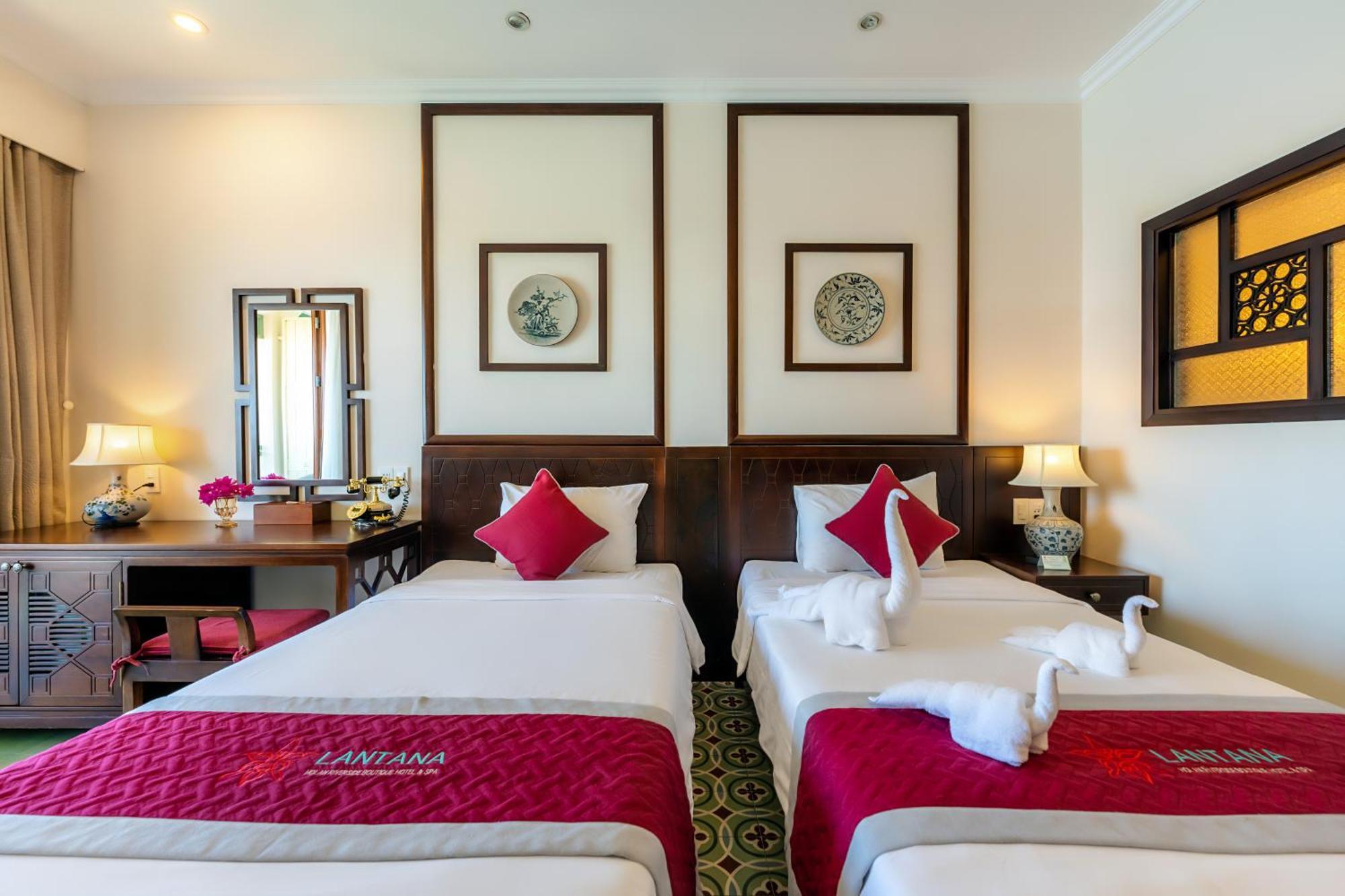 Deluxe Room River View
