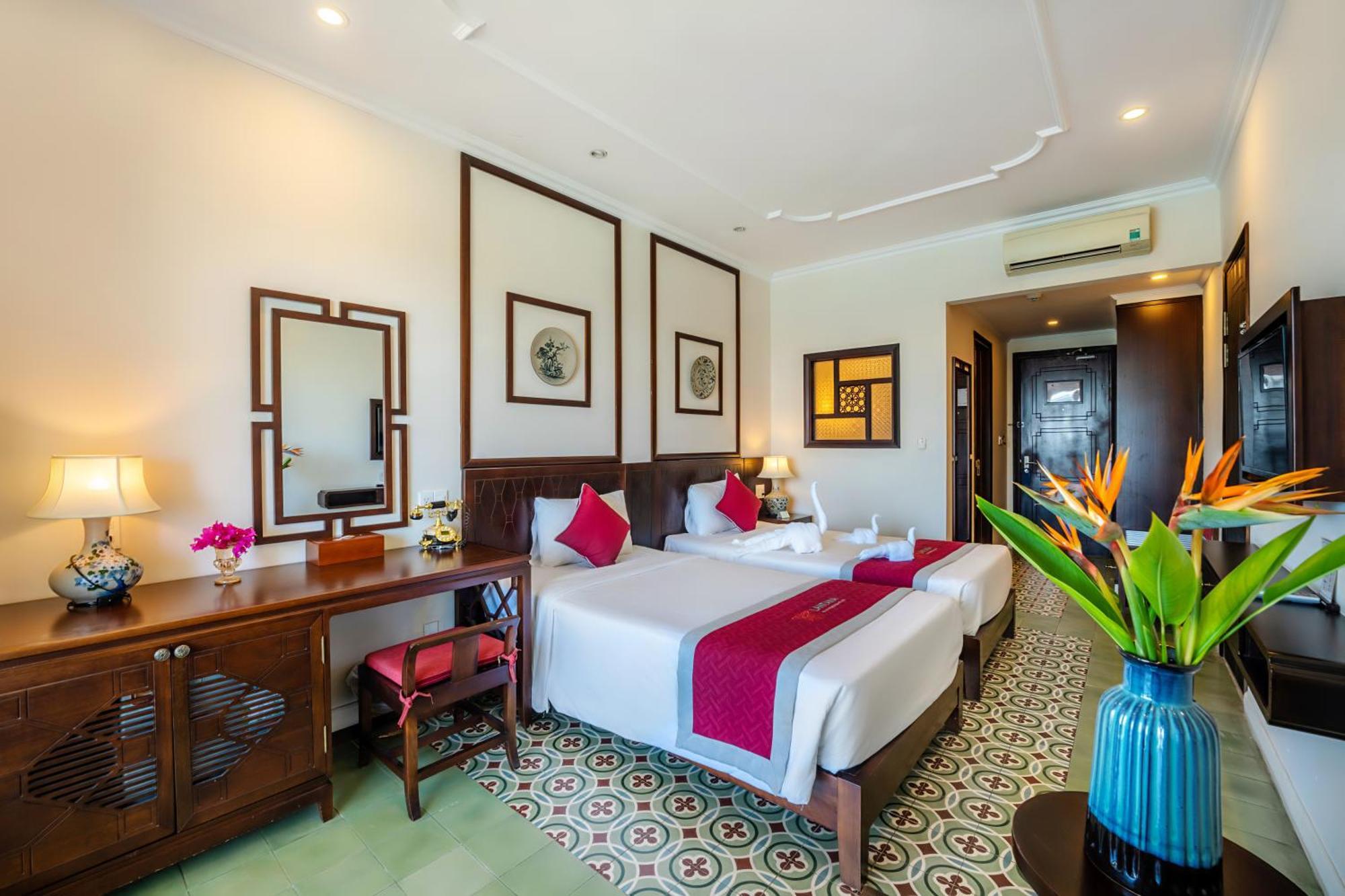 Deluxe Room River View
