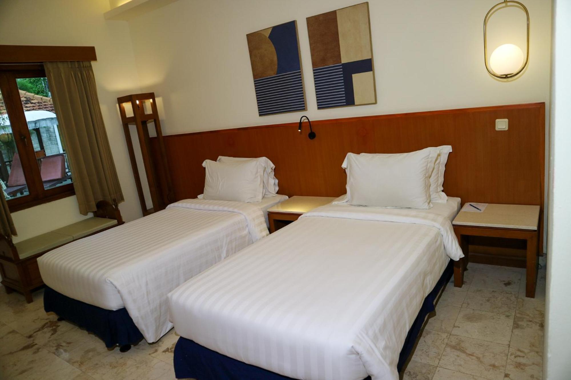Double or Twin Room Pool Access