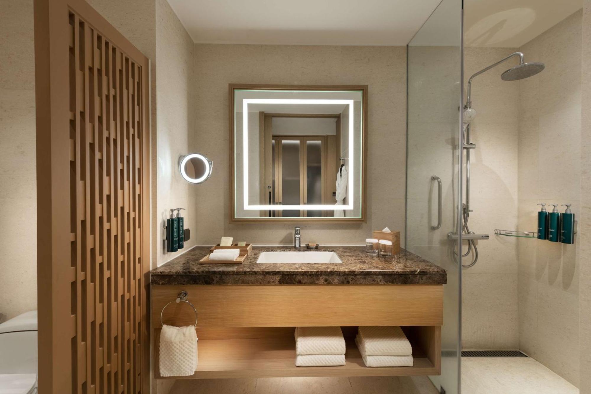King Guest Room