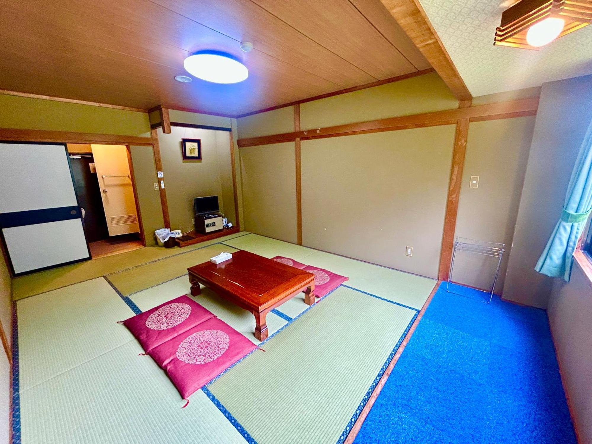 Japanese-Style Room Bathroom