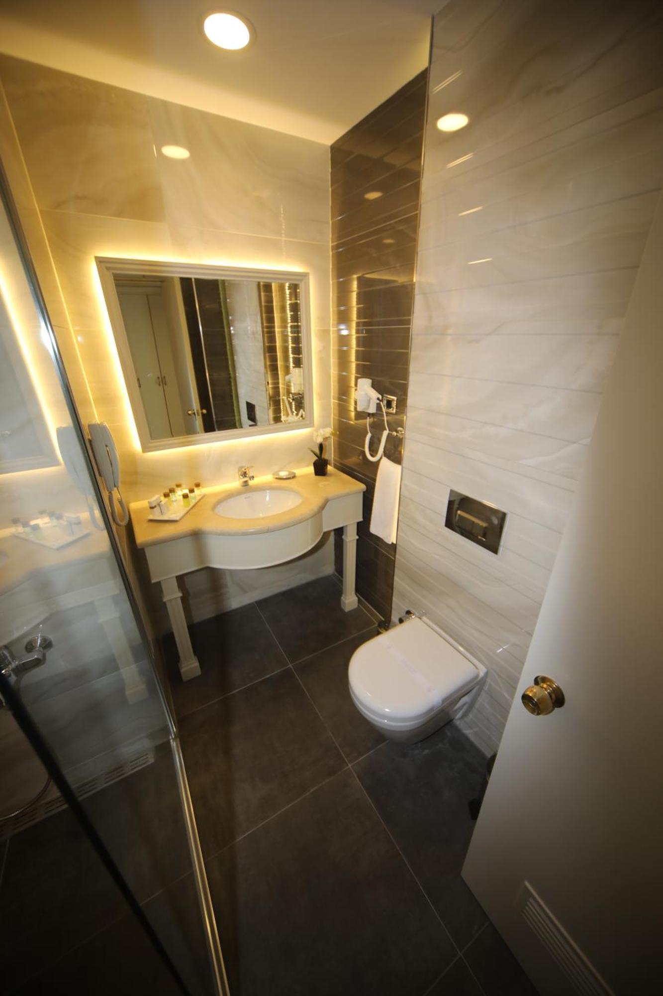 Superior Suite