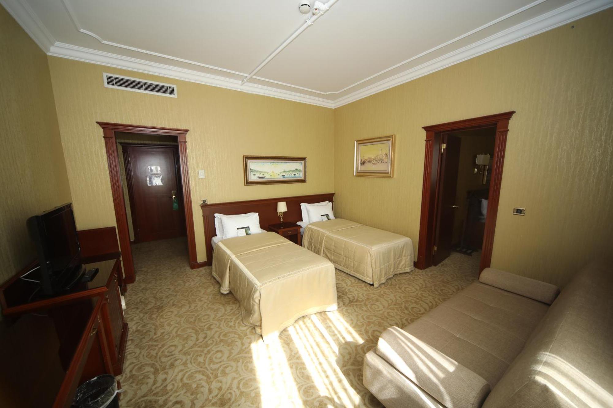 Standard Suite