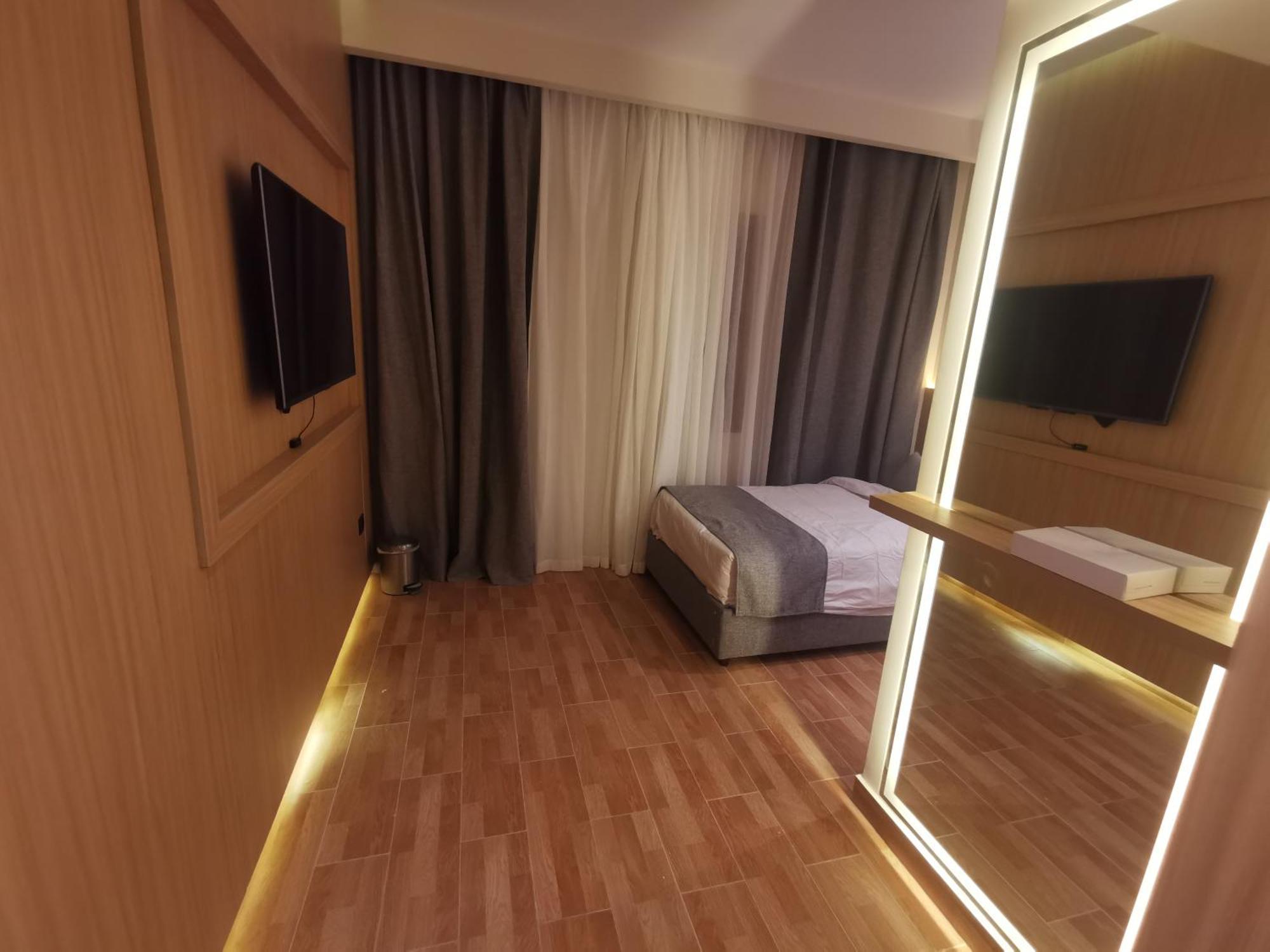 Single Room