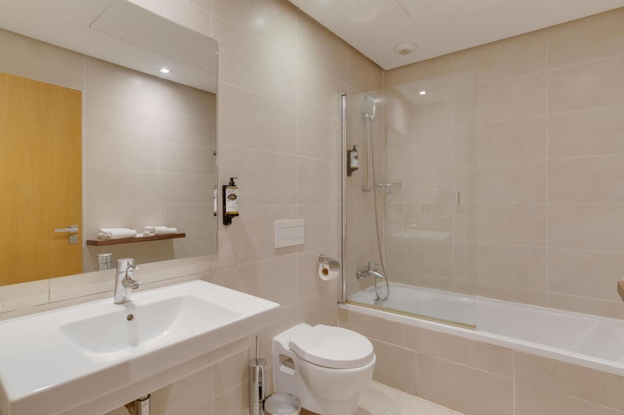 Triple Premium Suite,1574744453:JPEG