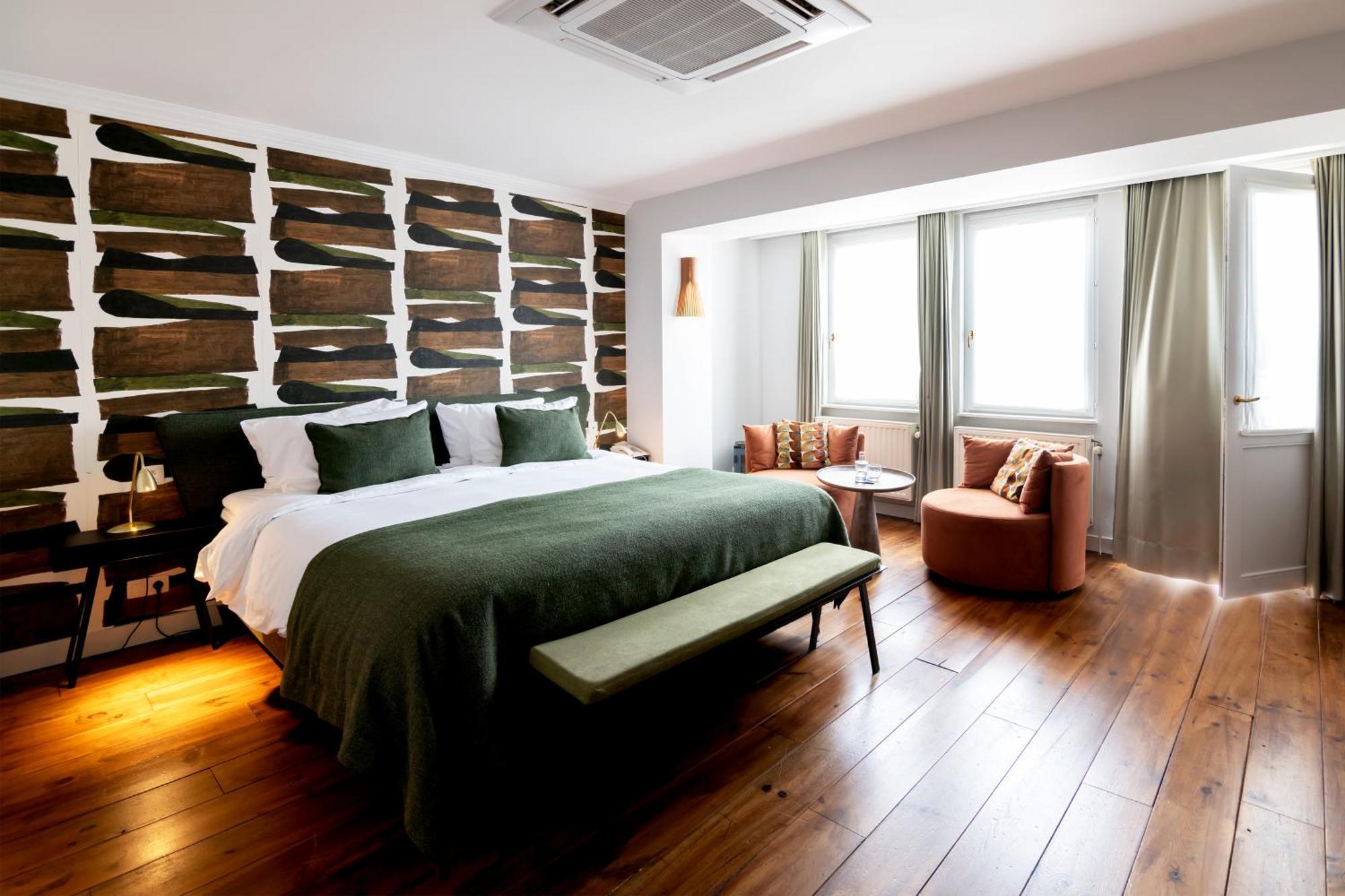 Superior Double Room,1586110987:JPEG