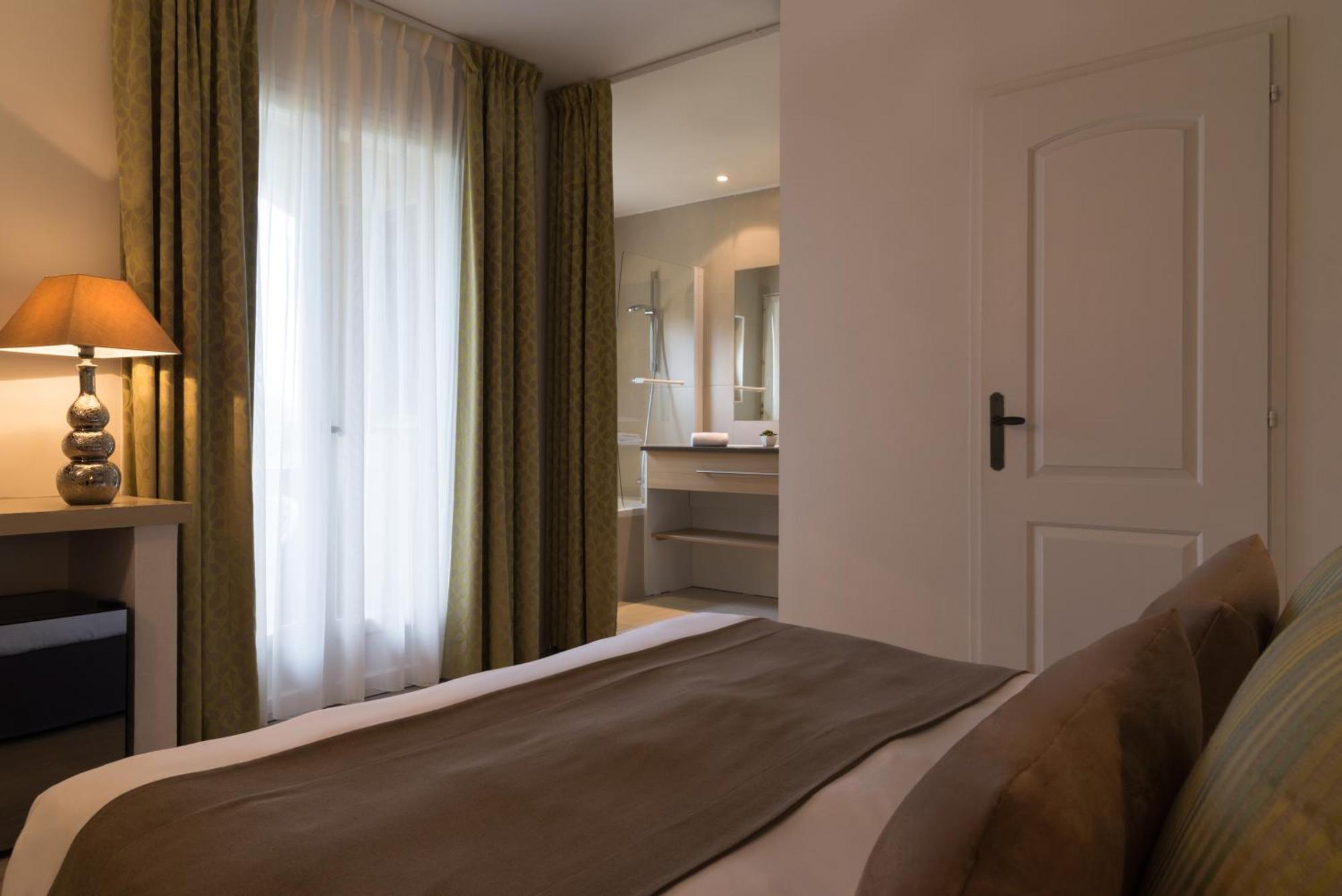 Classic Loggia Twin or Double room,256509149:JPEG