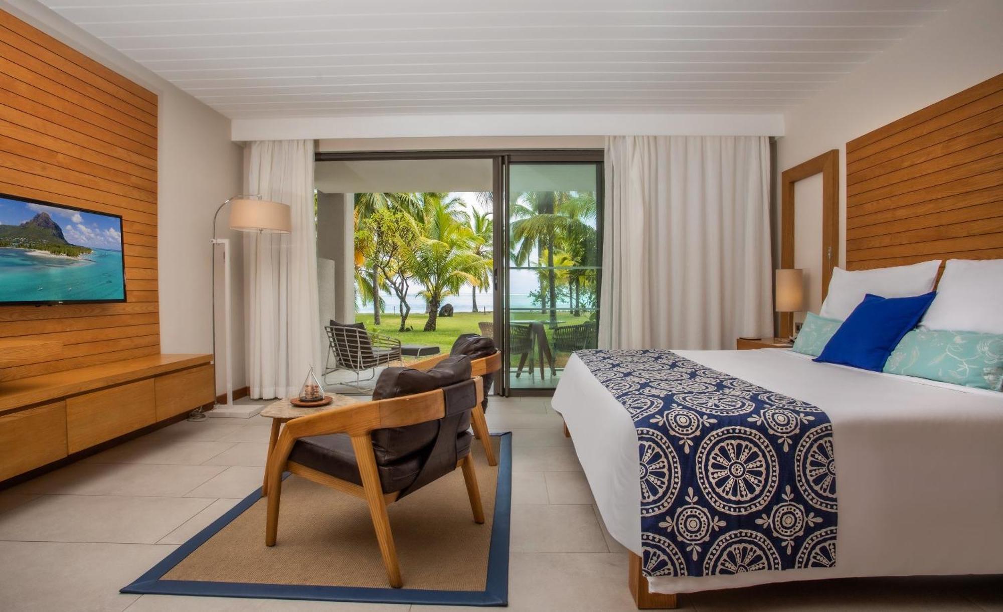 Paradis Beachfront,1580183686:JPEG