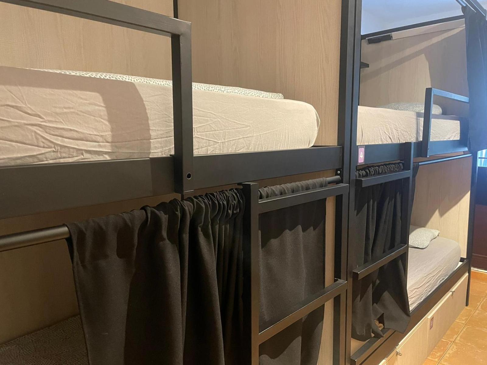 Bed 6-Bed Mixed Dormitory Room