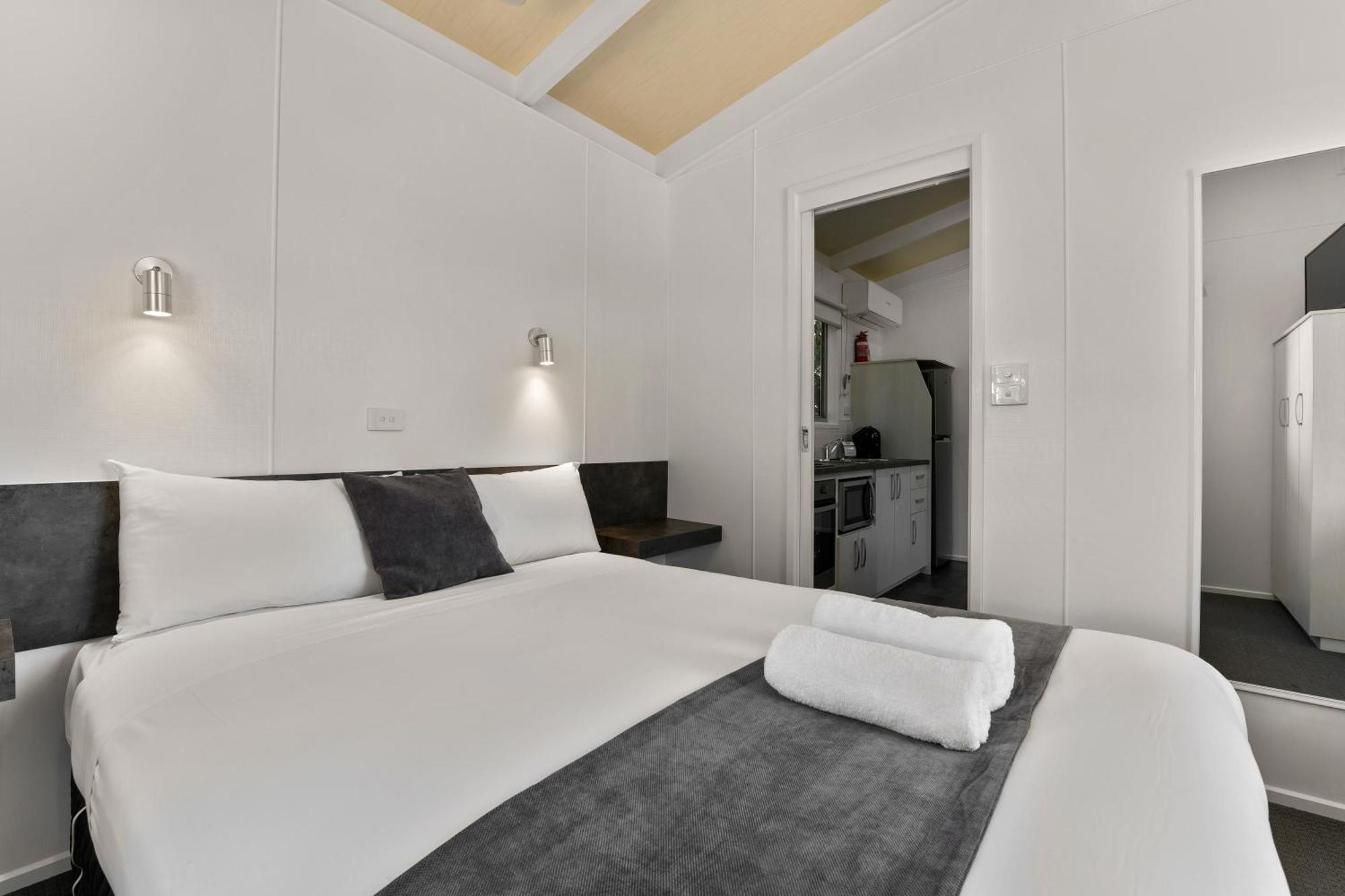 Riverfront Villa 2 Bedroom