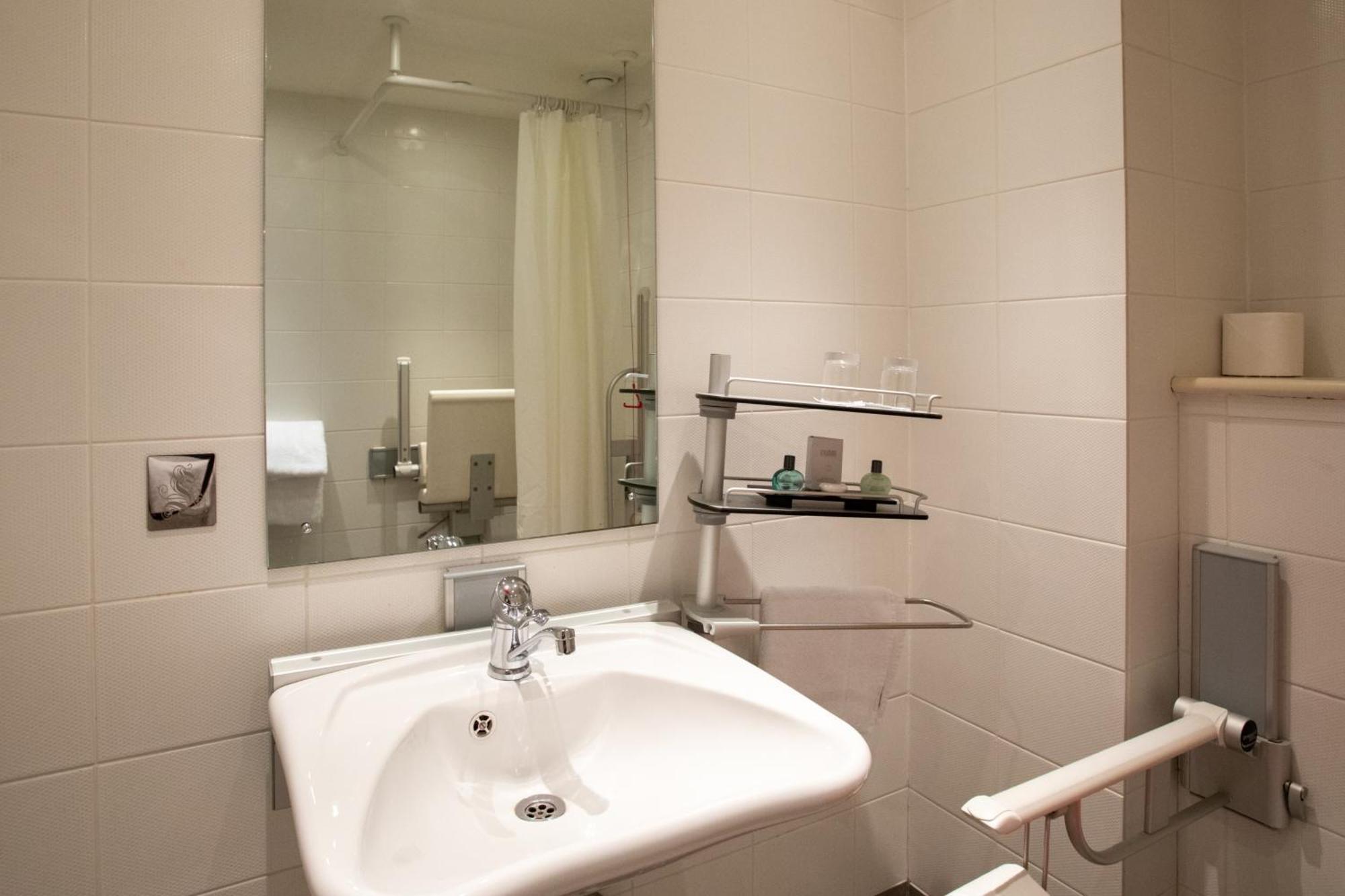 Double Room Disability Access