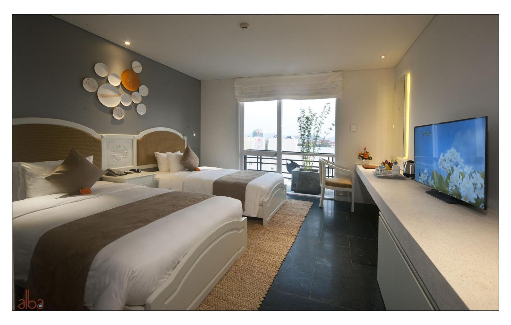 Alba Junior Suite City View