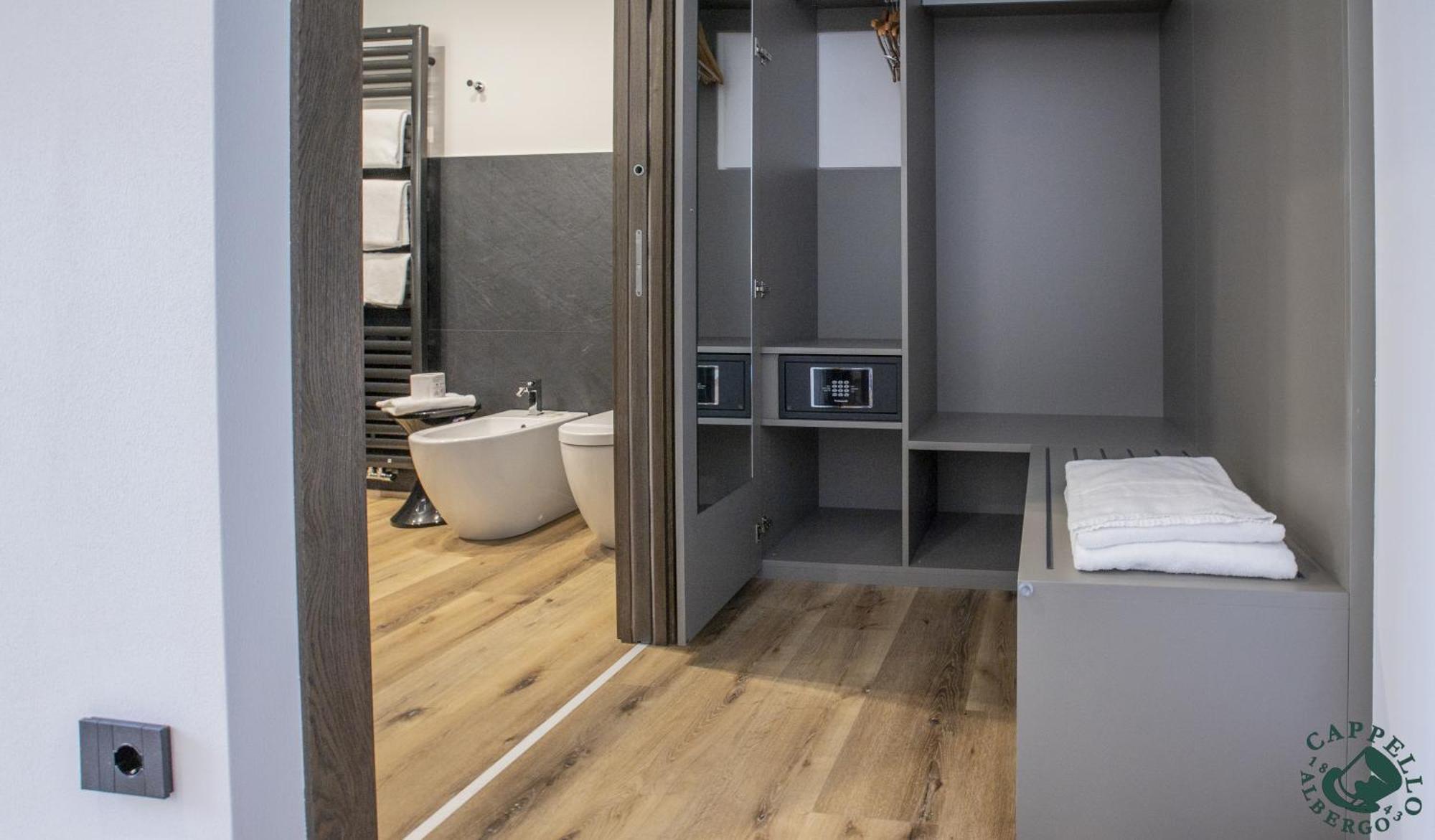 Deluxe Junior Suite