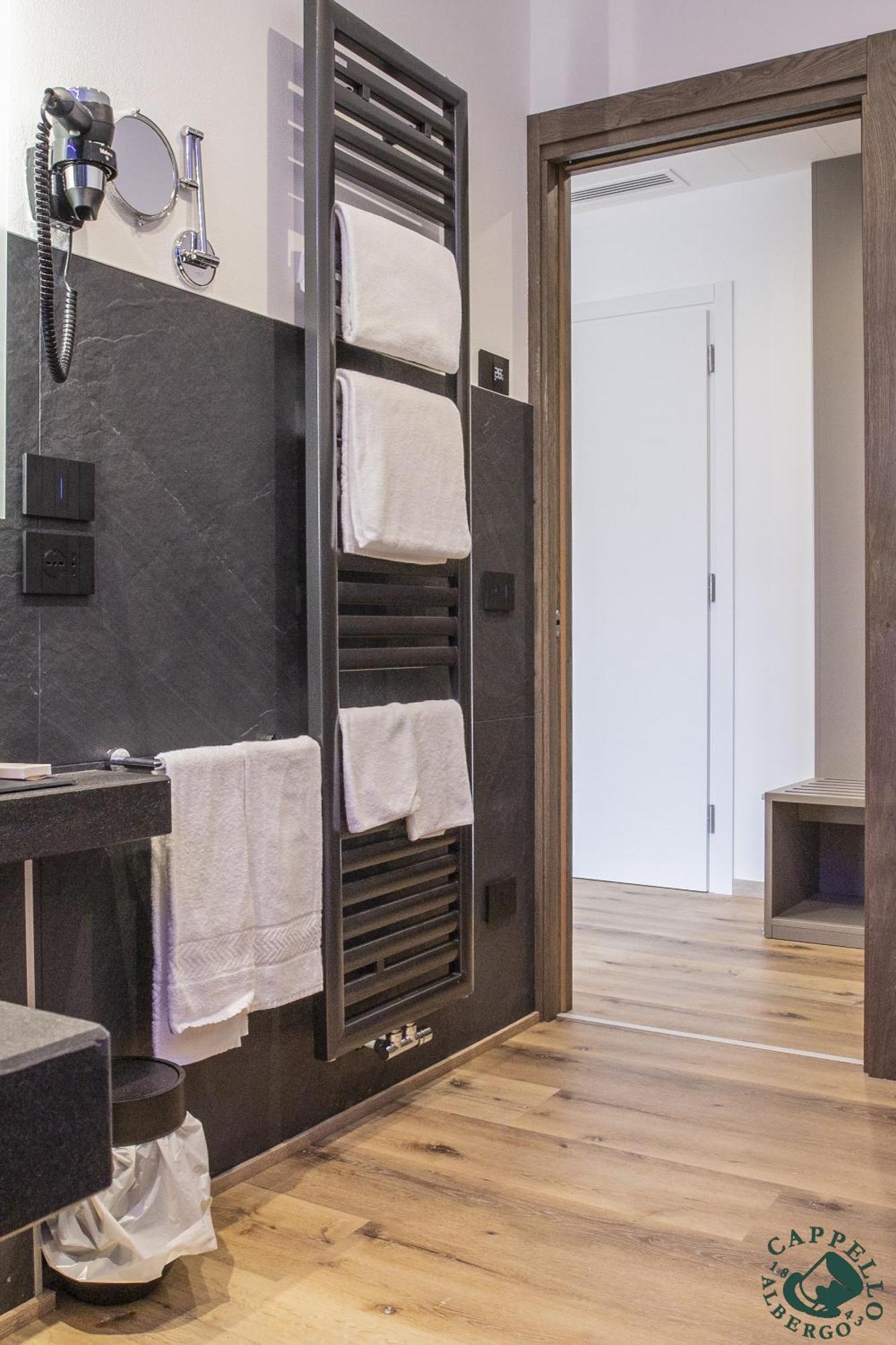 Deluxe Junior Suite
