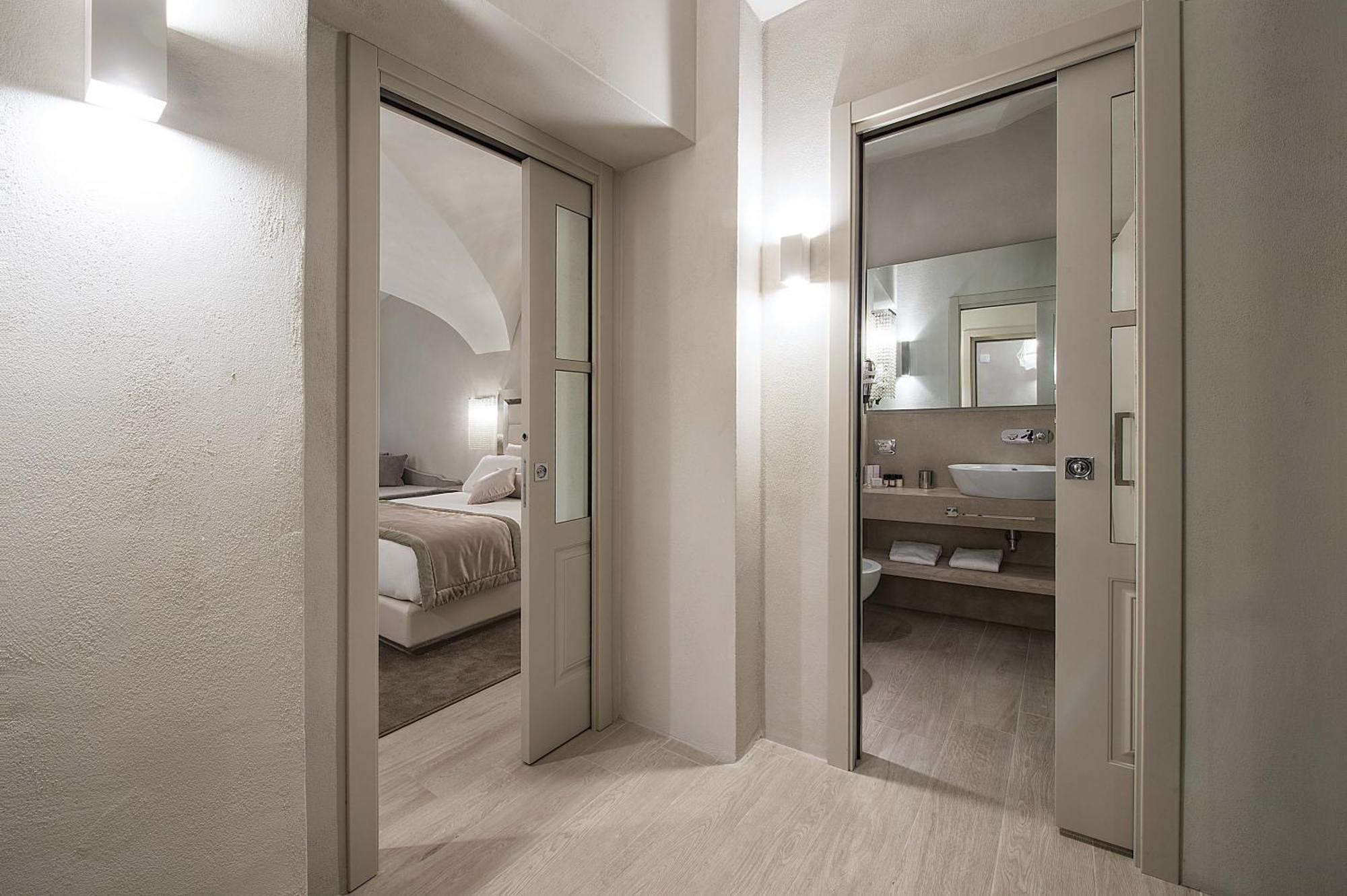 Junior Suite,1658090790:JPEG