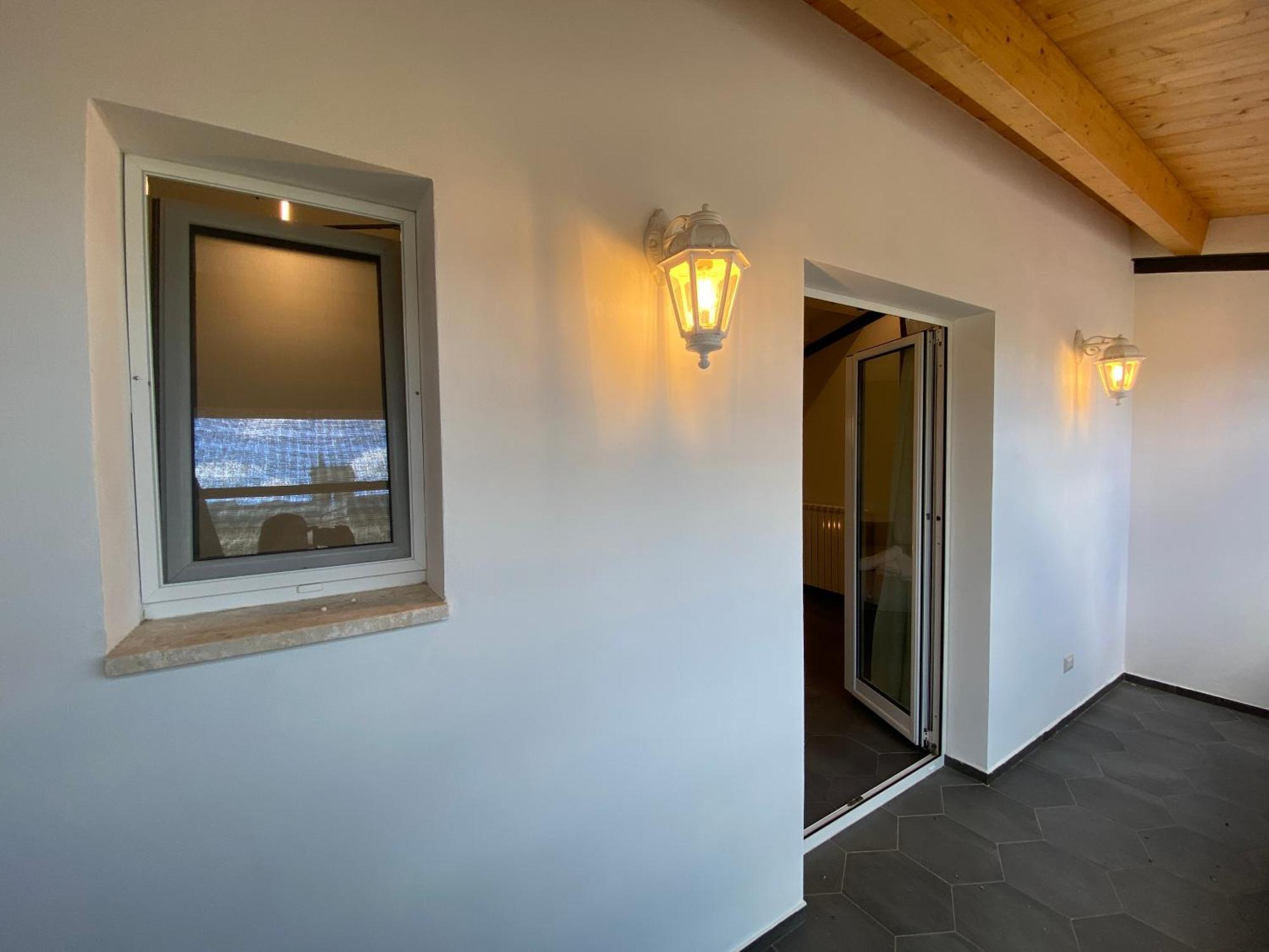 Double Room Private Bathroom