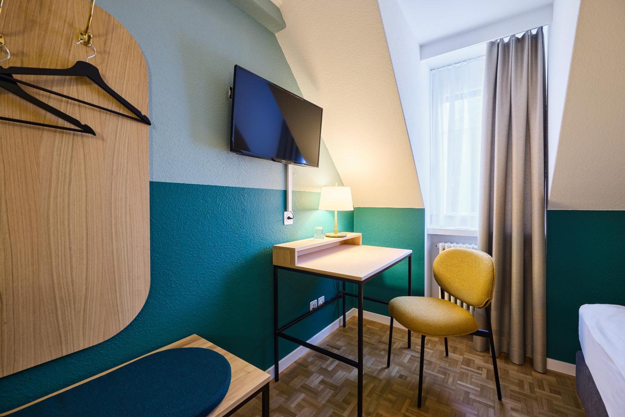 Superior Single Room