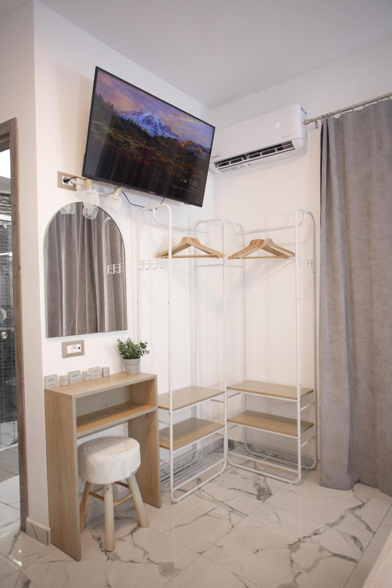 Budget Triple Room
